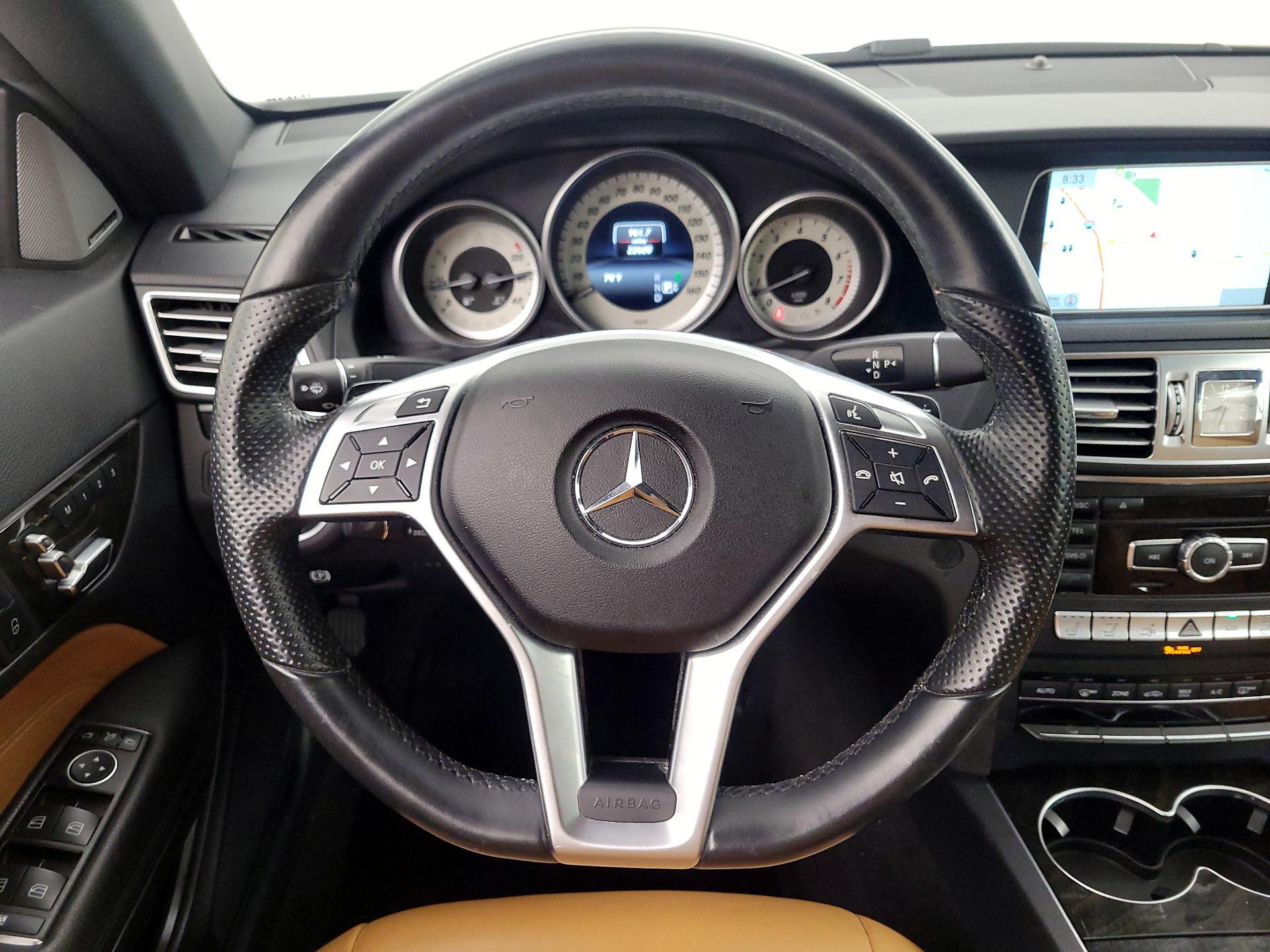 Thumbnail: 2015 Mercedes-Benz E-Class - 10