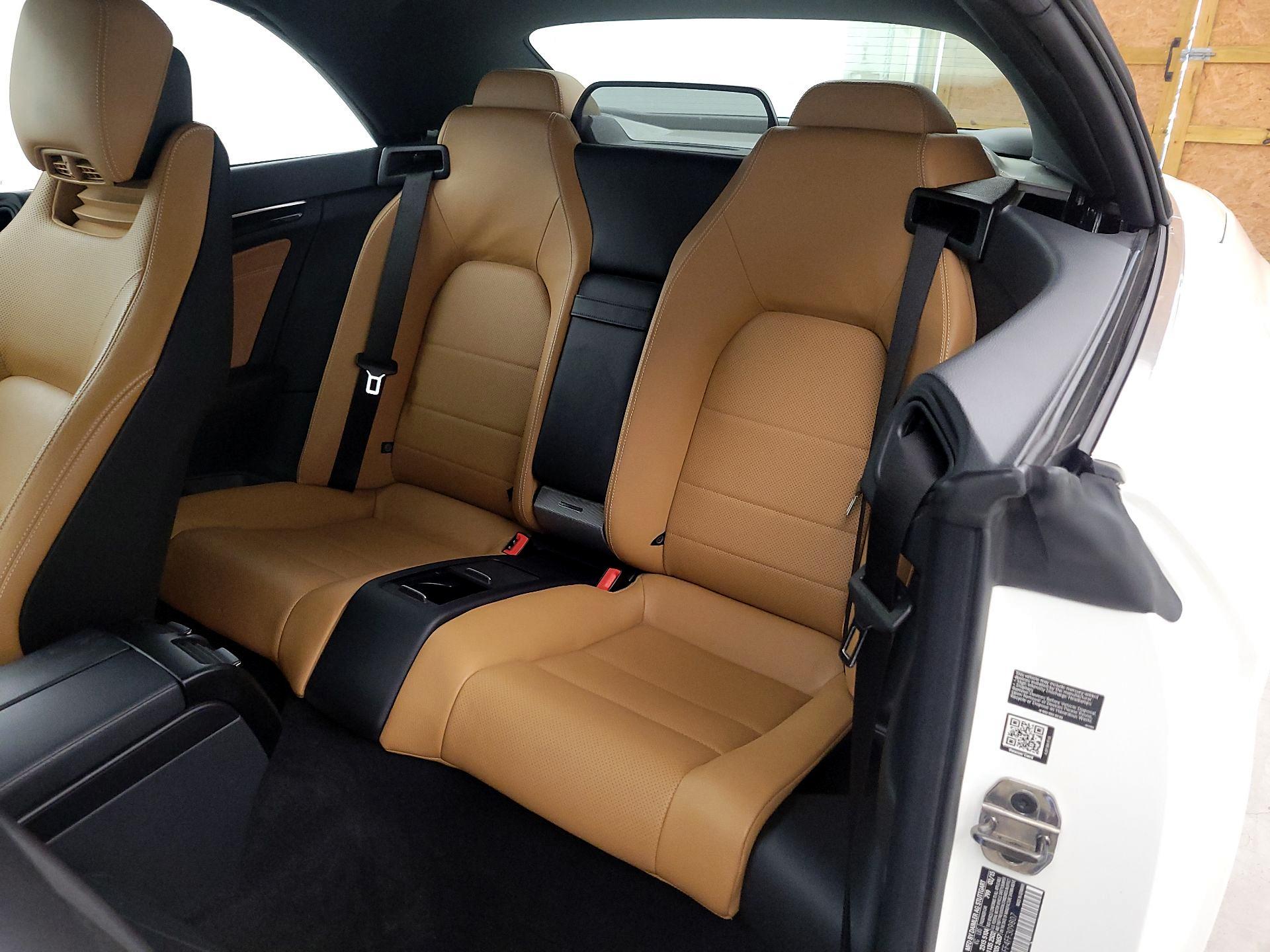 Thumbnail: 2015 Mercedes-Benz E-Class - 20