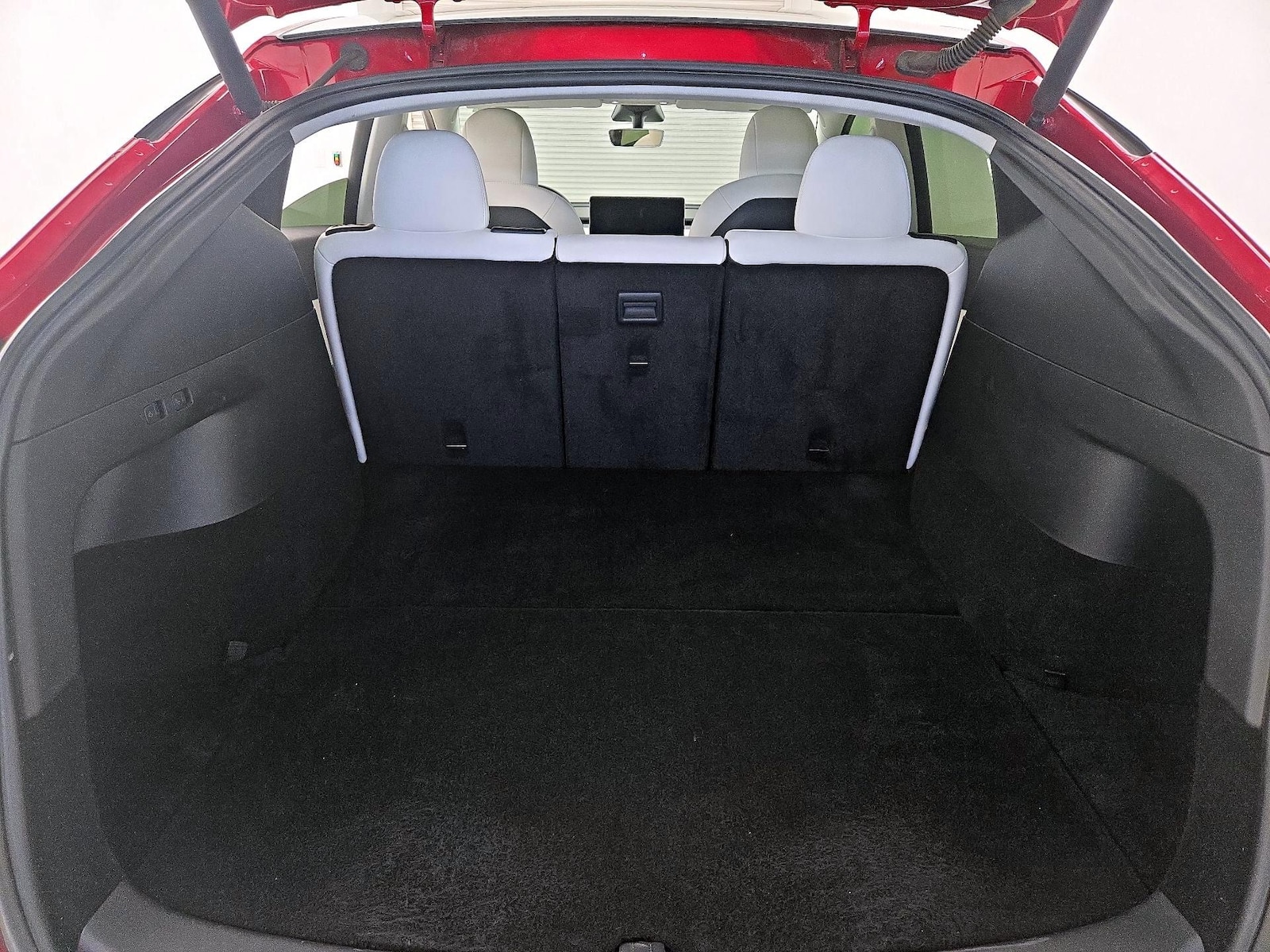 2020 Tesla Model Y Long Range - Photo 22