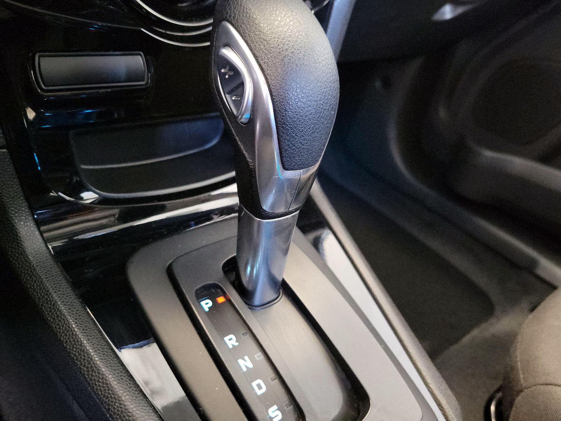 Thumbnail: 2019 Ford Fiesta - 17