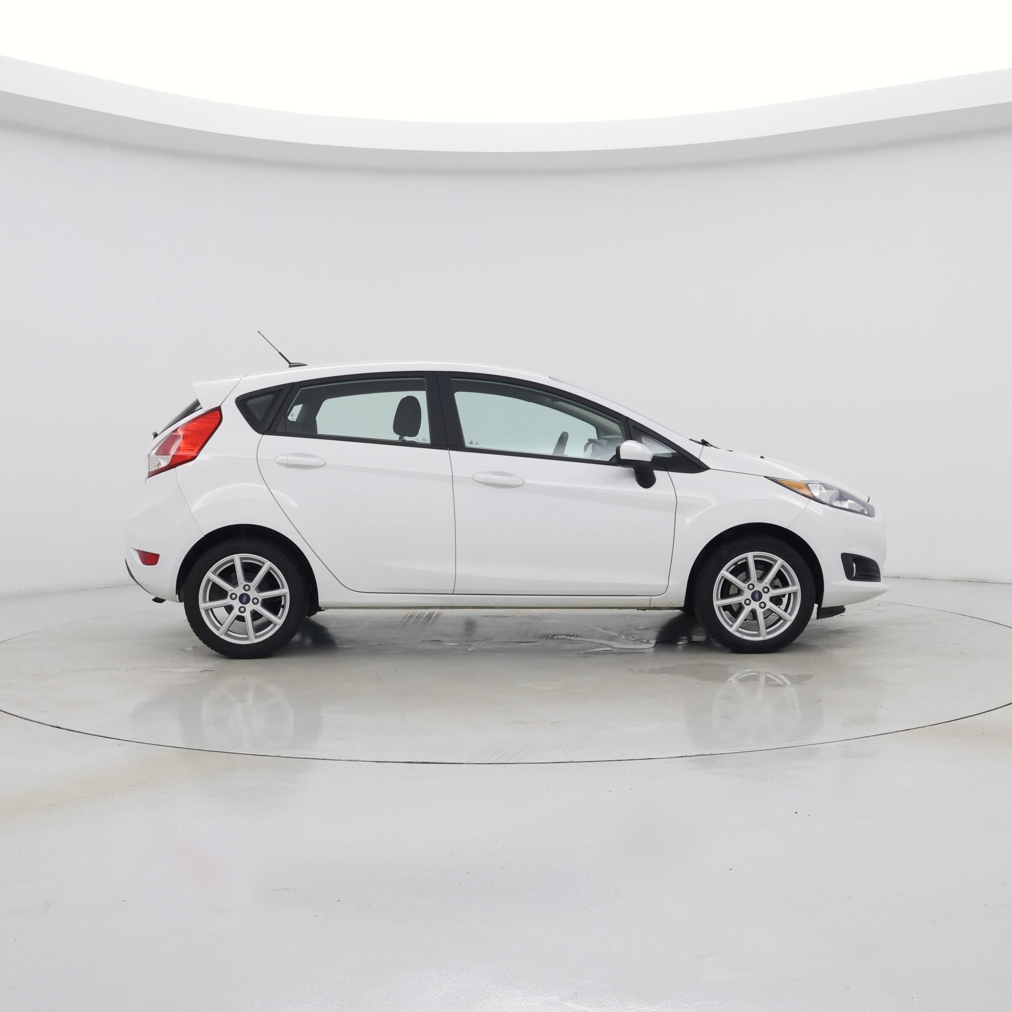 Thumbnail: 2019 Ford Fiesta - 7