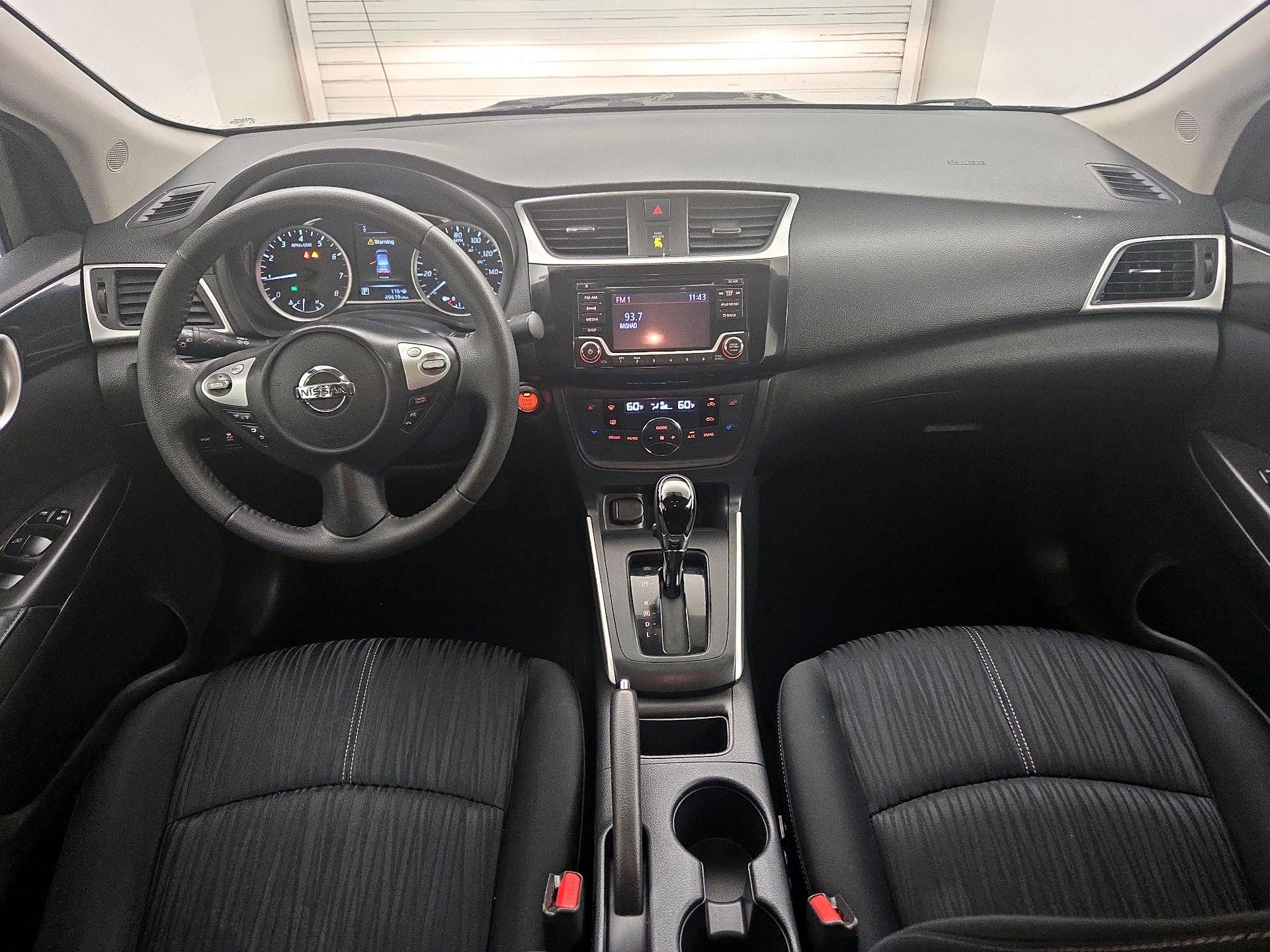 Thumbnail: 2018 Nissan Sentra - 9