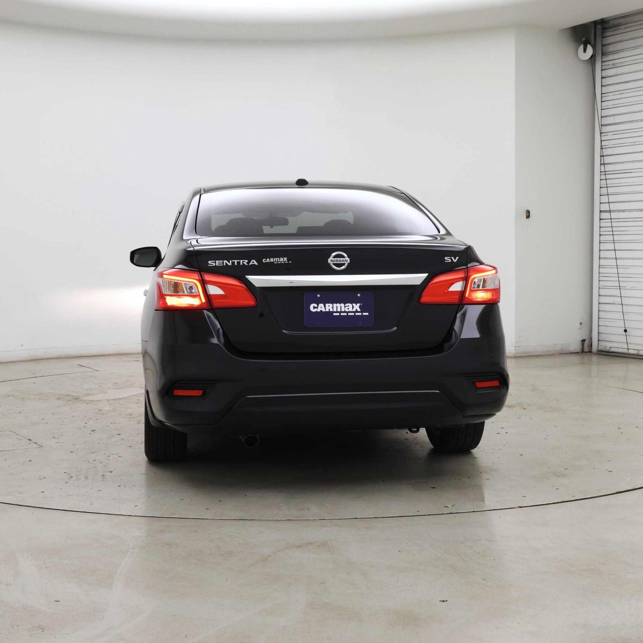 Thumbnail: 2018 Nissan Sentra - 6