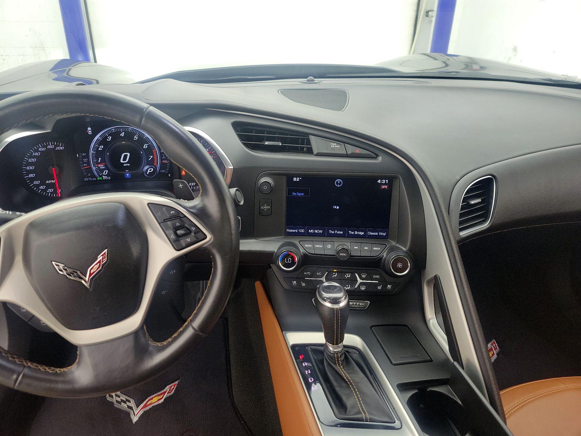 Thumbnail: 2015 Chevrolet Corvette - 9