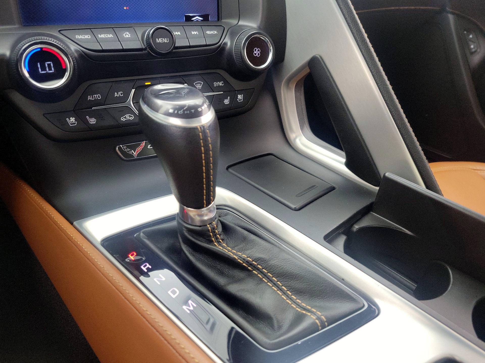 Thumbnail: 2015 Chevrolet Corvette - 18