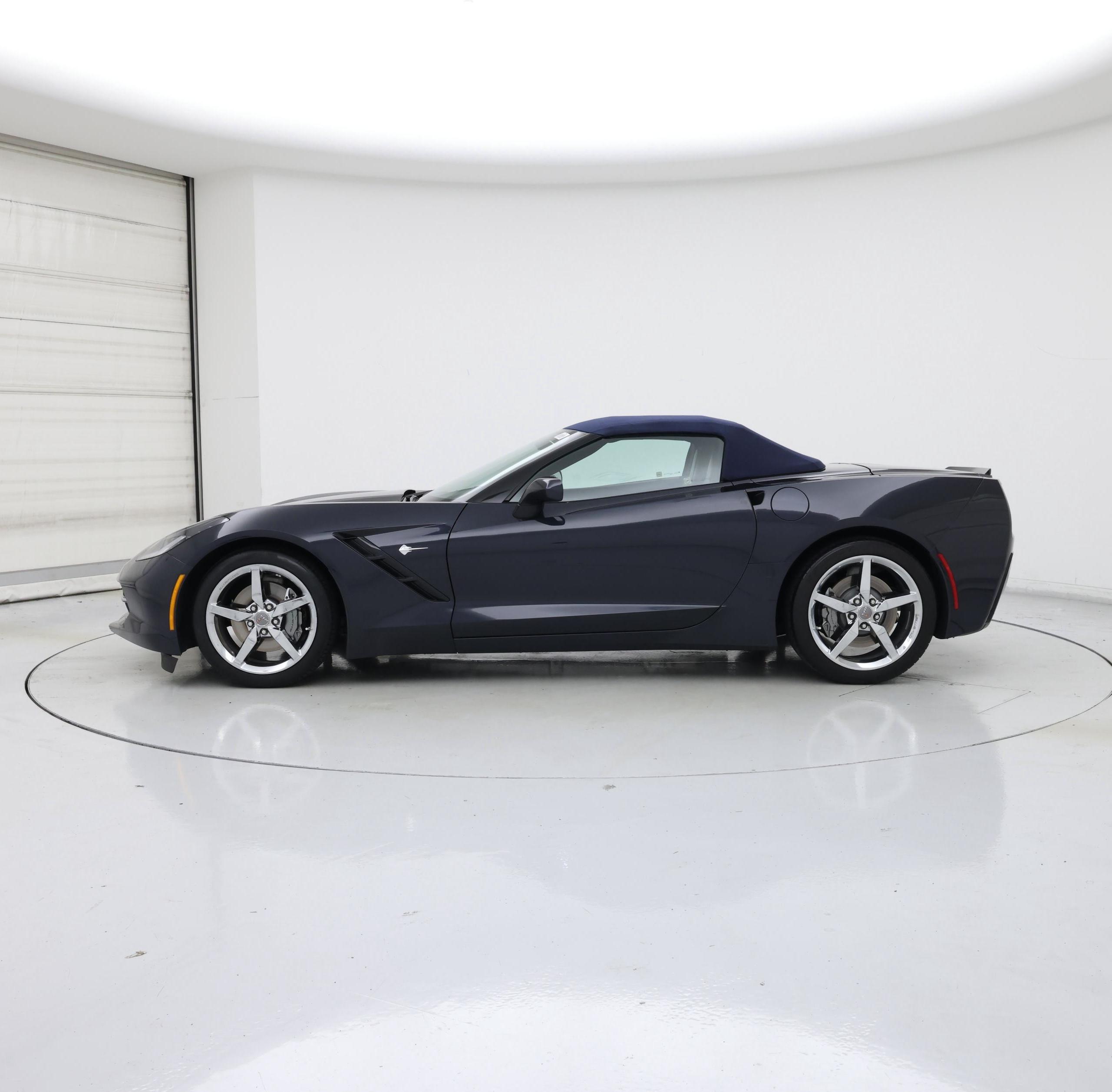 Thumbnail: 2015 Chevrolet Corvette - 3