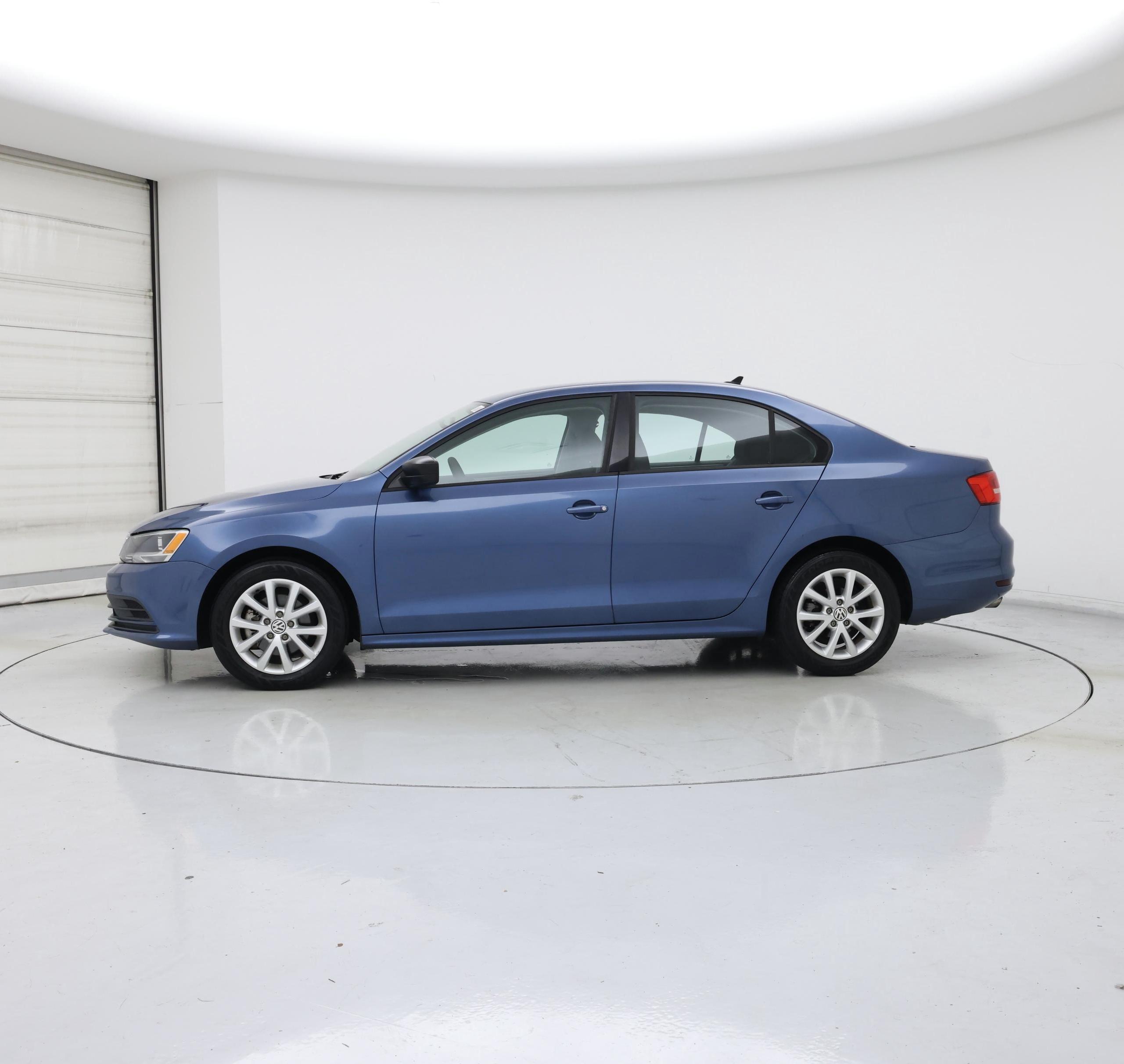 Thumbnail: 2015 Volkswagen Jetta - 3