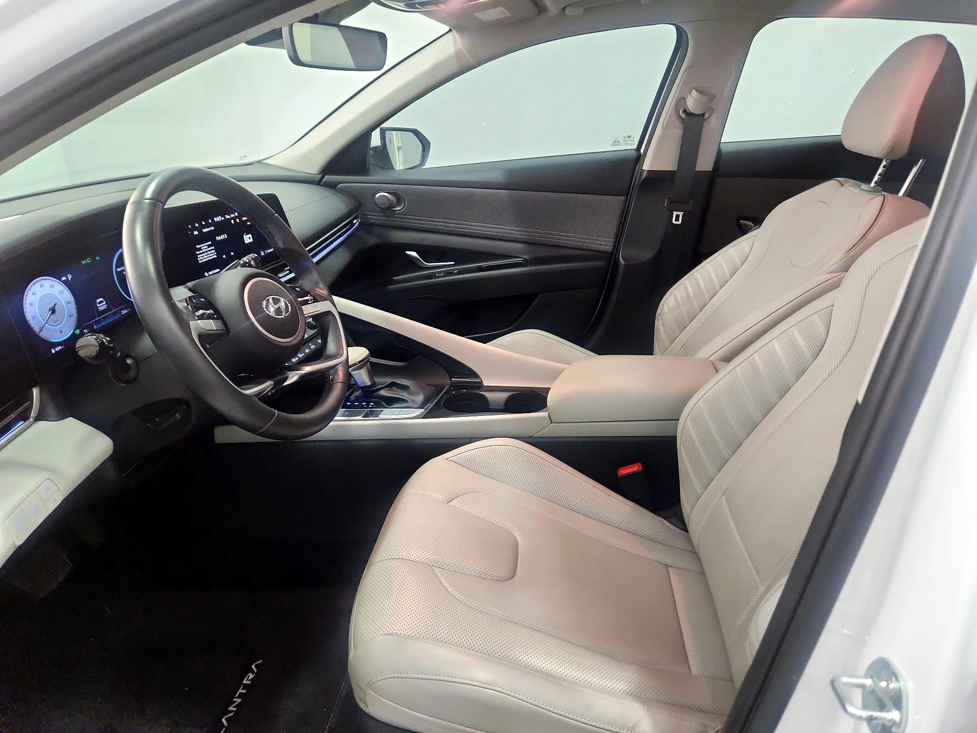 Thumbnail: 2023 Hyundai Elantra - 11