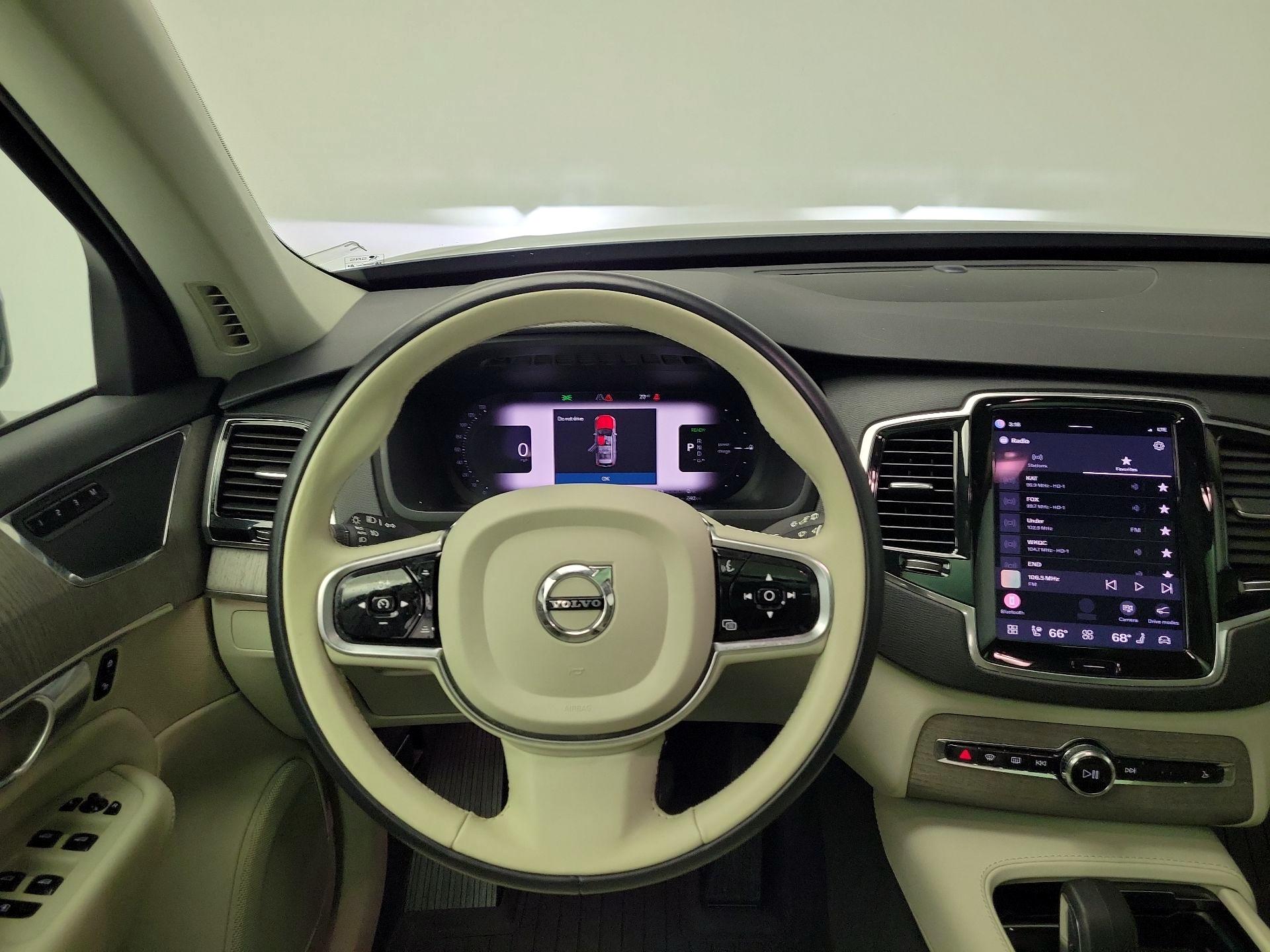 Thumbnail: 2023 Volvo XC90 - 10