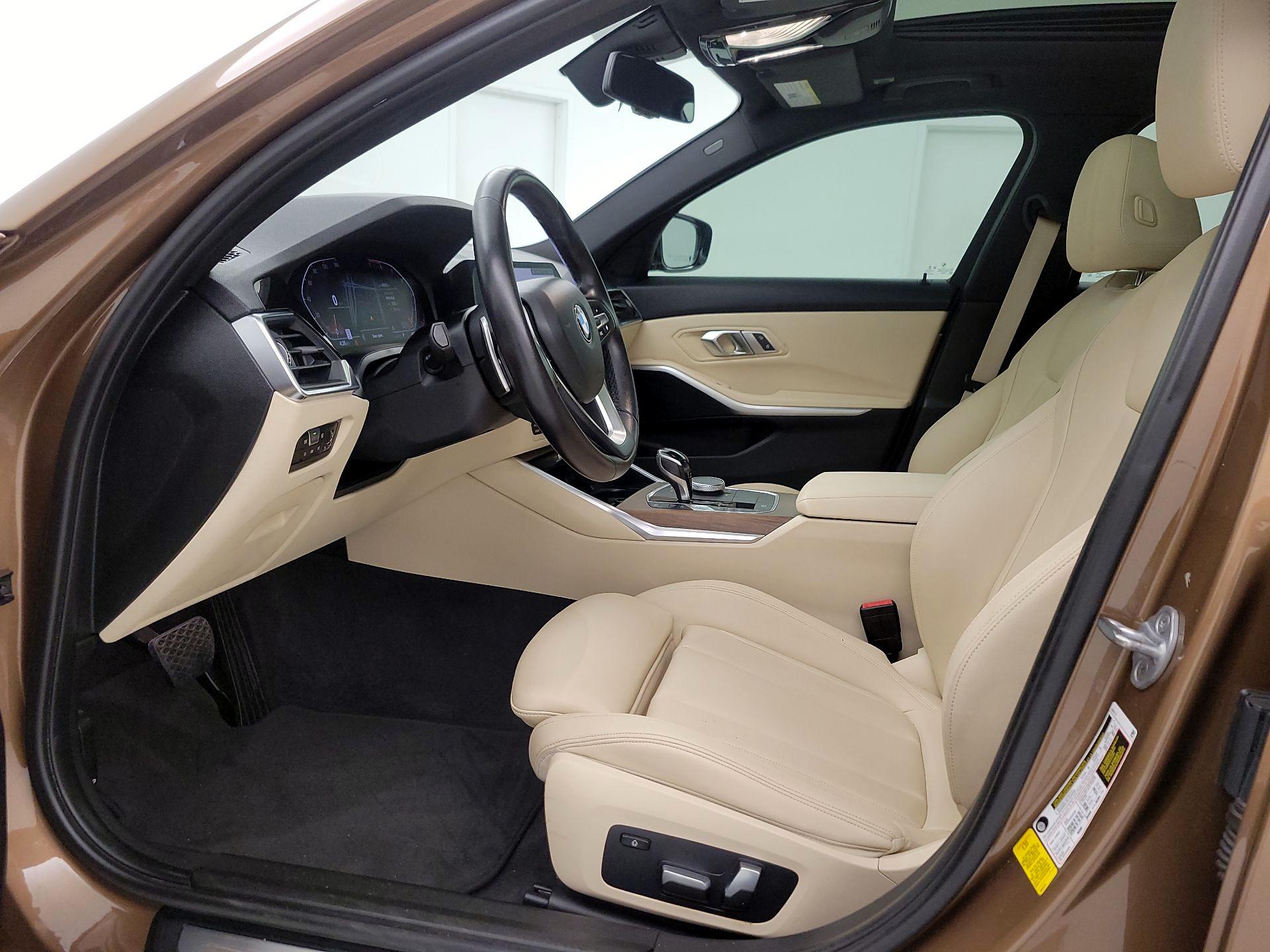 Thumbnail: 2019 BMW 3 Series - 11