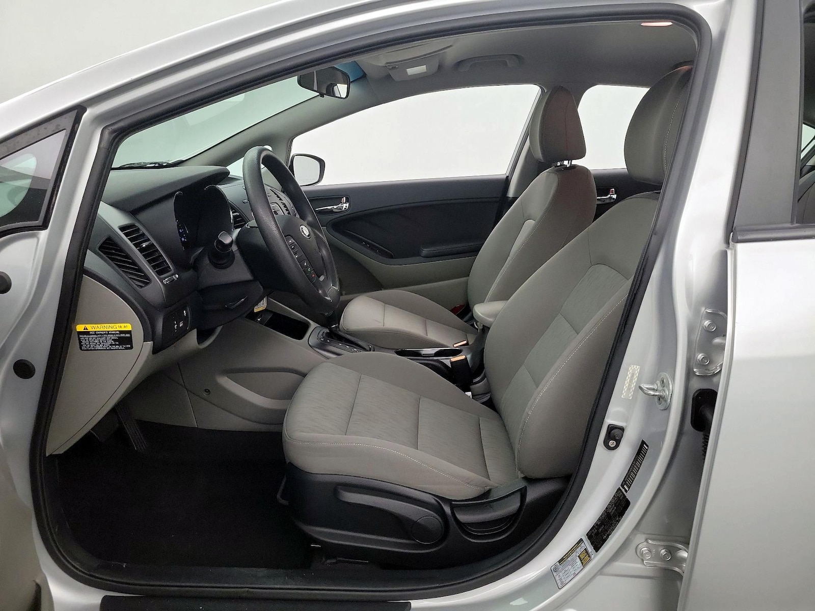 2015 Kia Forte LX - Photo 12