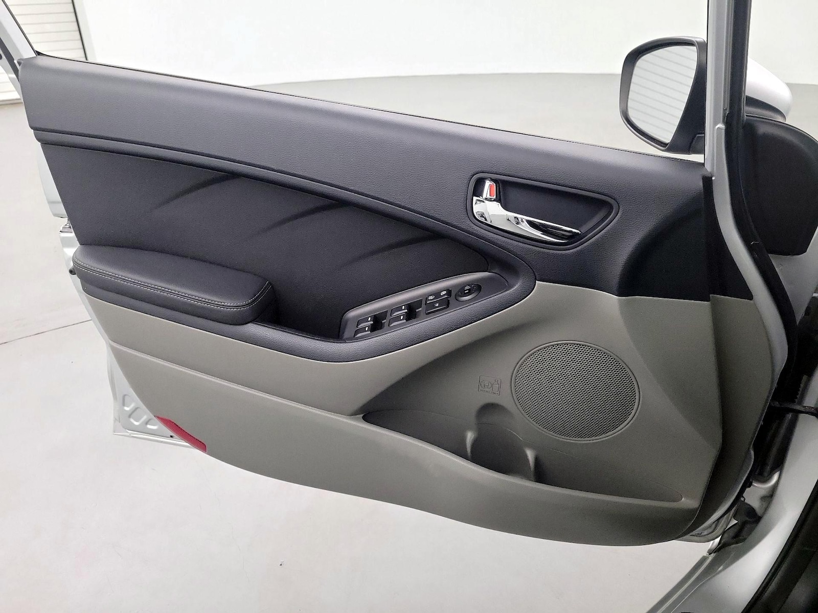 2015 Kia Forte LX - Photo 13