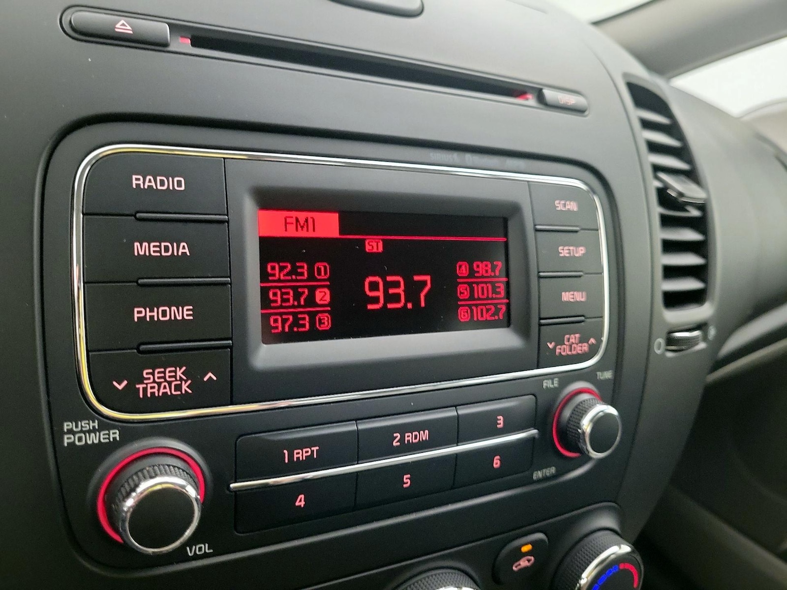 2015 Kia Forte LX - Photo 15