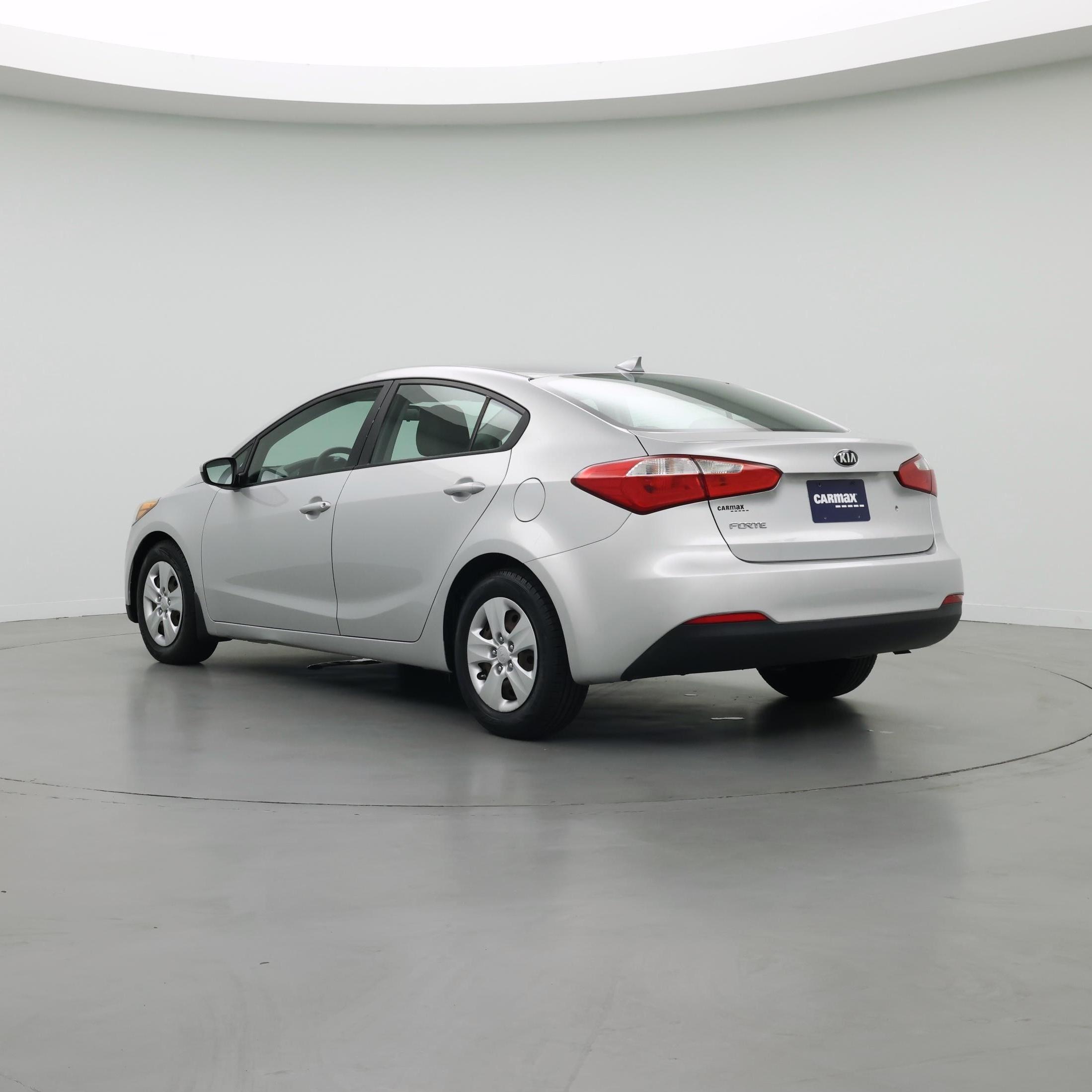 Thumbnail: 2015 Kia Forte - 2