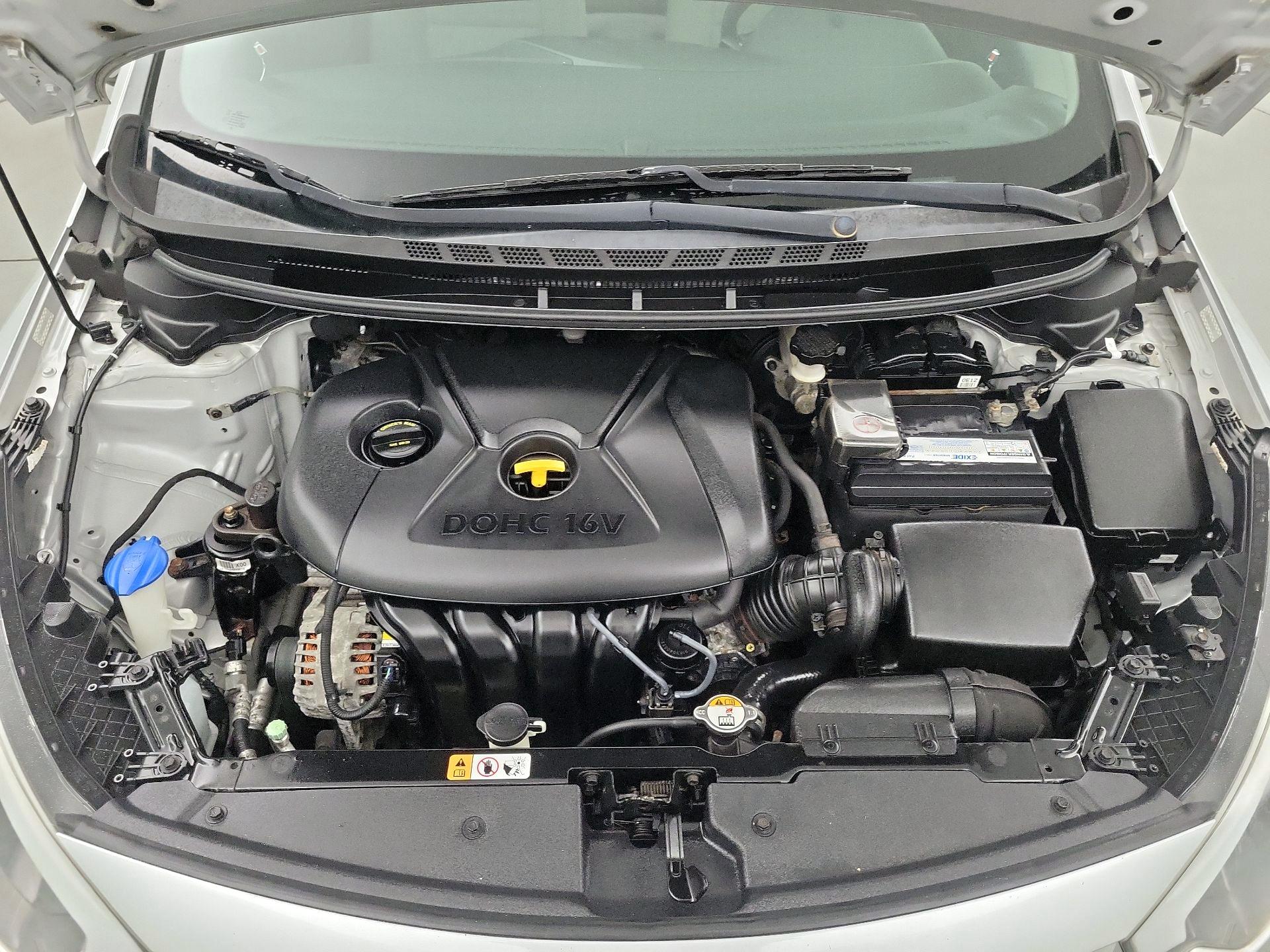 Thumbnail: 2015 Kia Forte - 20