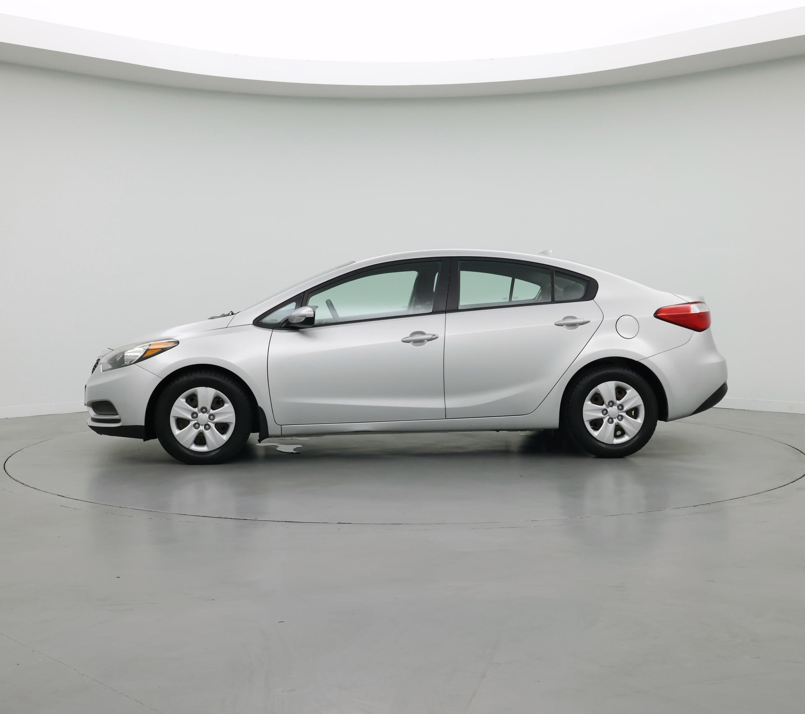 Thumbnail: 2015 Kia Forte - 3