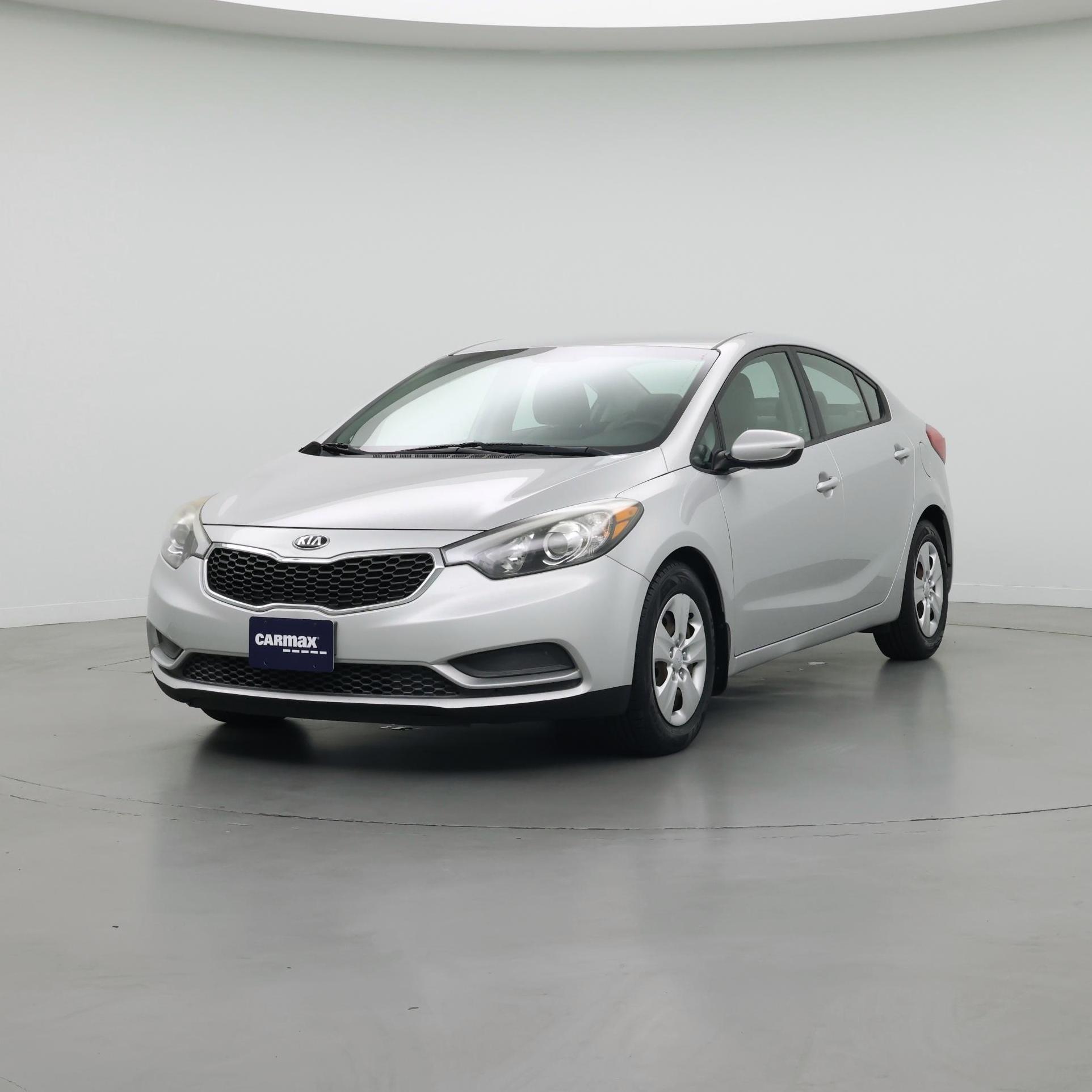 Thumbnail: 2015 Kia Forte - 4