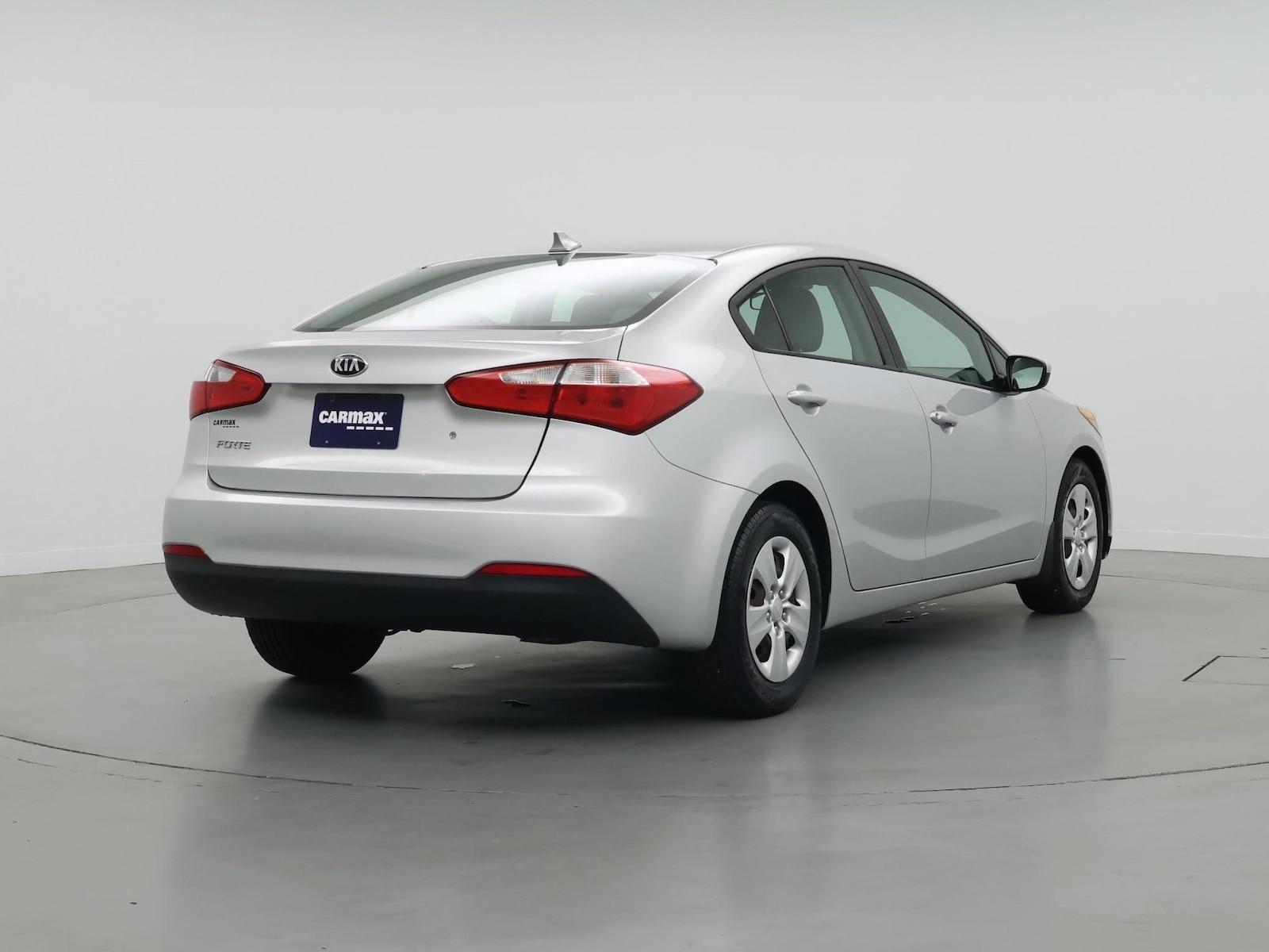 2015 Kia Forte LX - Photo 9