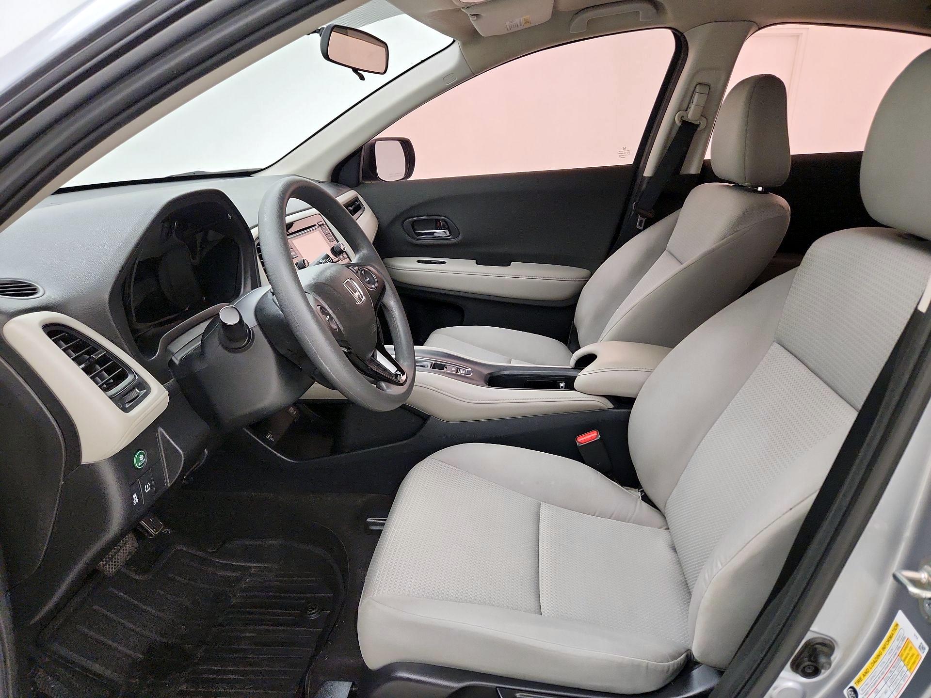 Thumbnail: 2019 Honda HR-V - 11