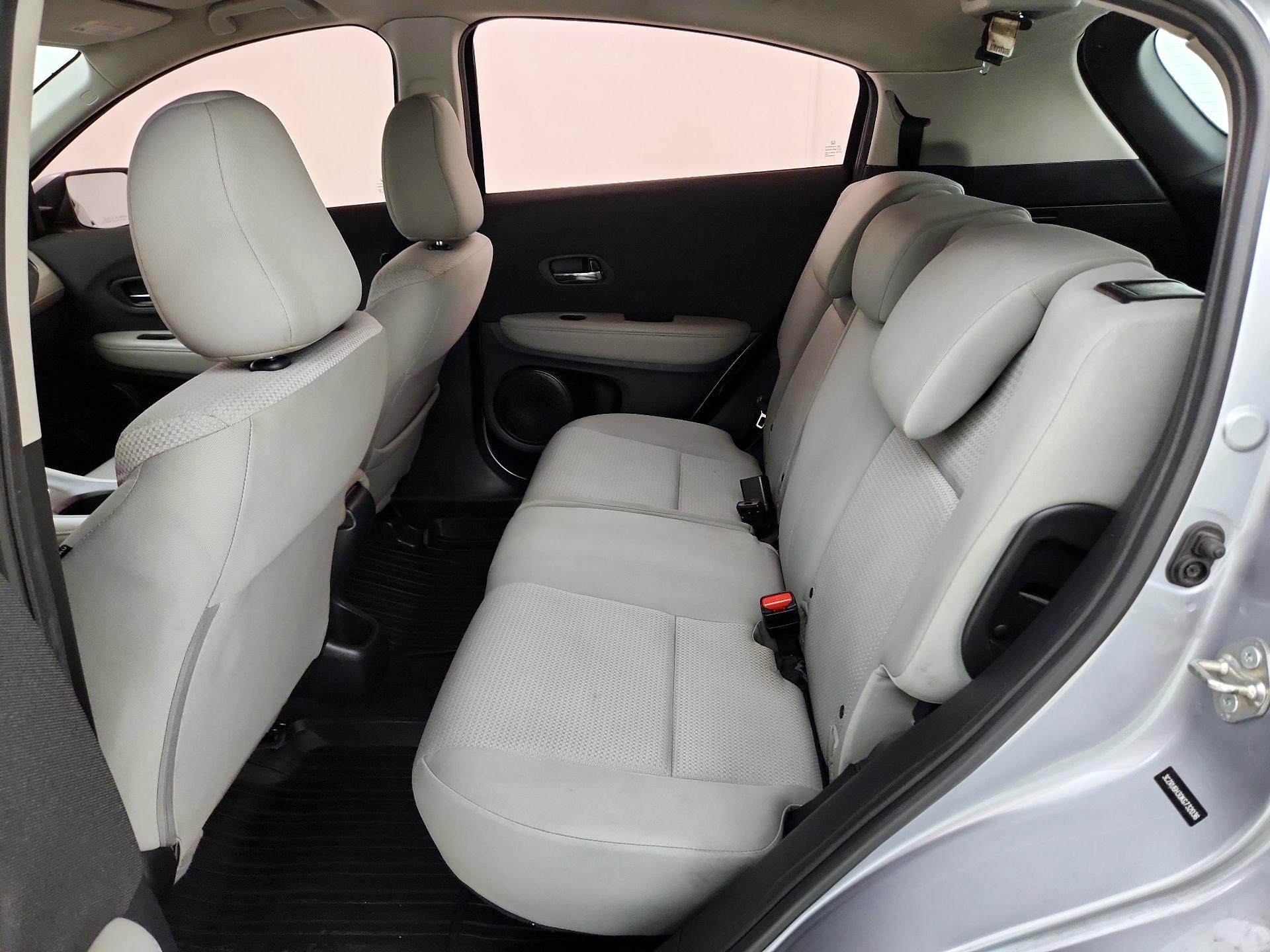 Thumbnail: 2019 Honda HR-V - 19