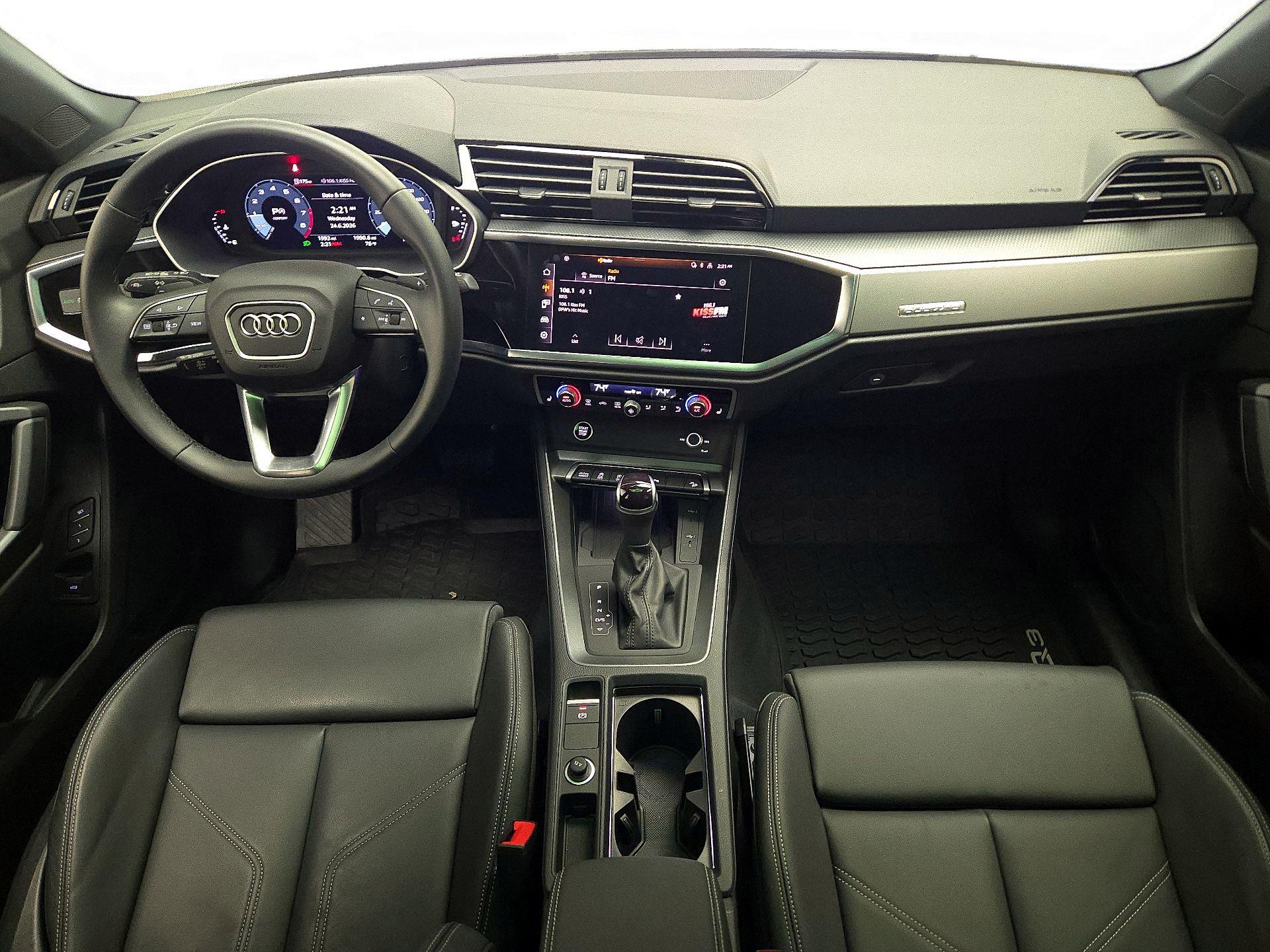 Thumbnail: 2025 Audi Q3 - 9