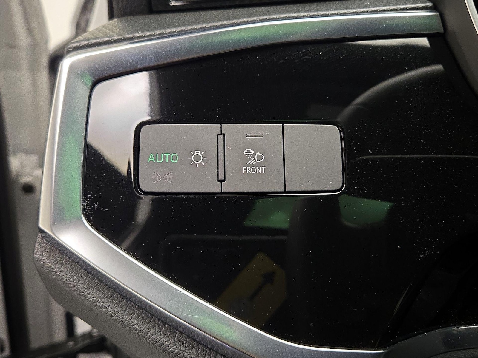 2025 Audi Q3 S Line Premium - Photo 14