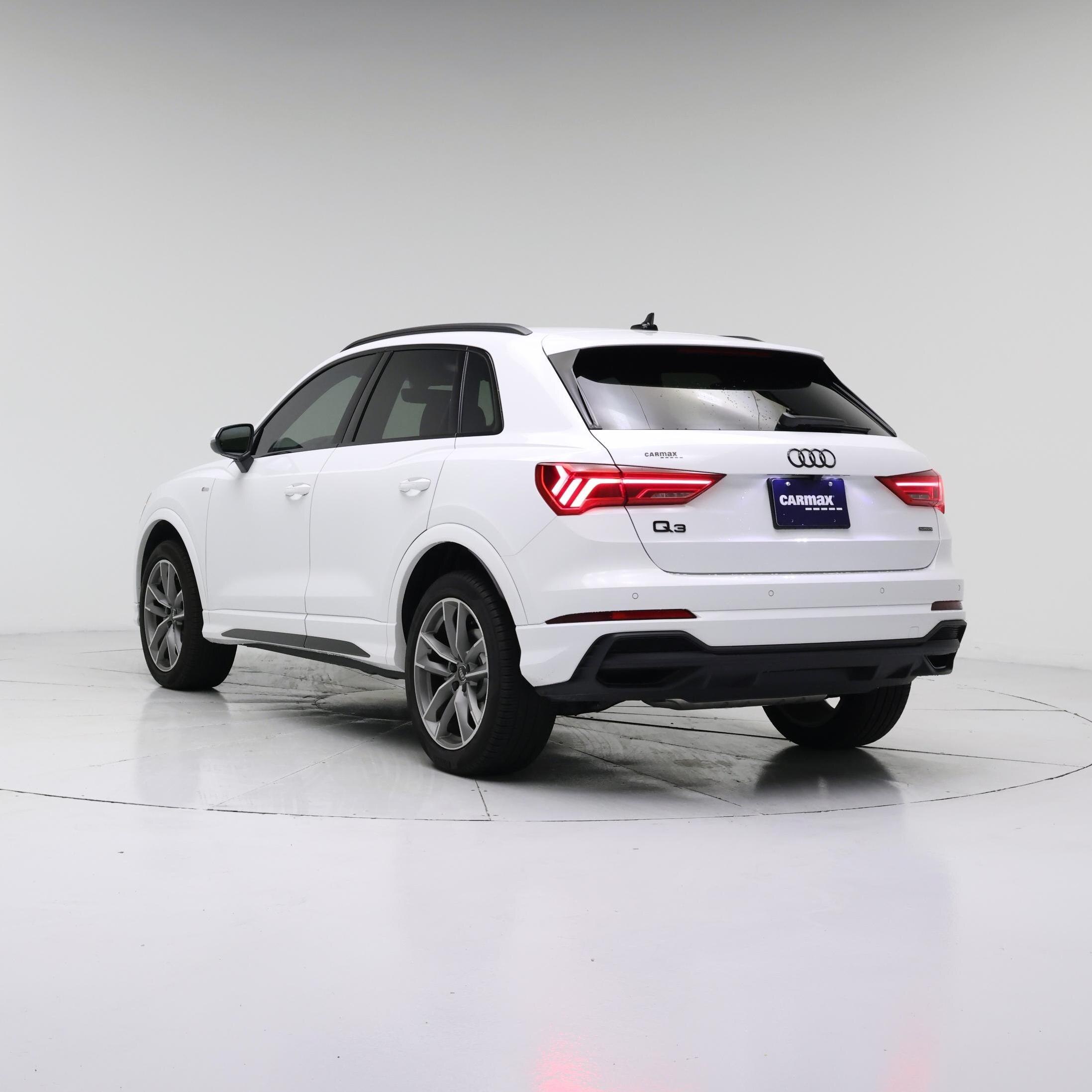 Thumbnail: 2025 Audi Q3 - 2