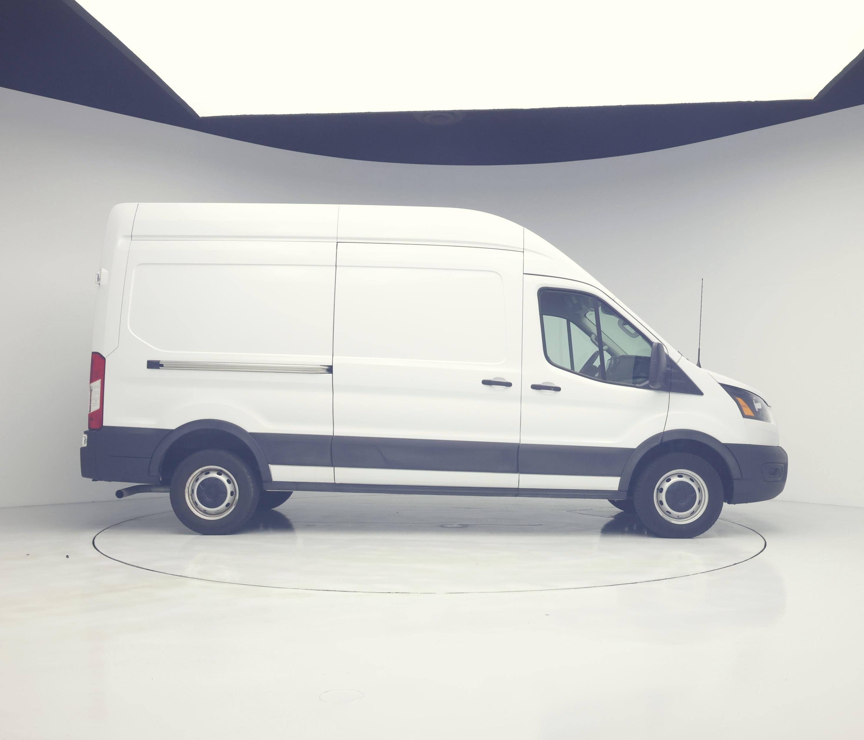 Thumbnail: 2021 Ford Transit Series - 7