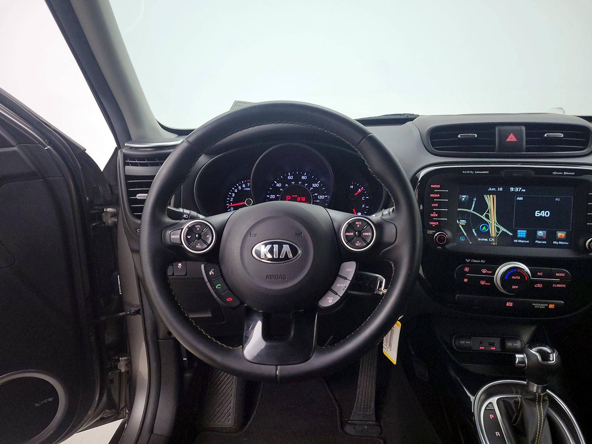 Thumbnail: 2014 Kia Soul - 10