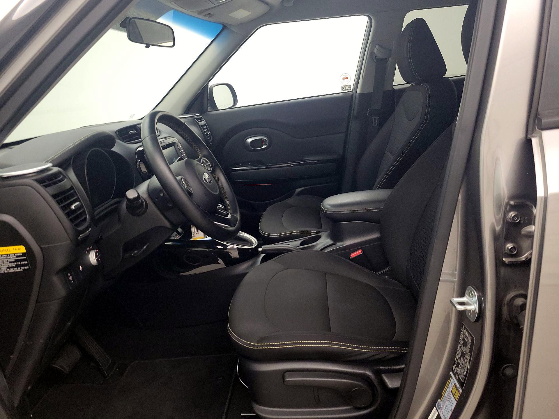 Thumbnail: 2014 Kia Soul - 11