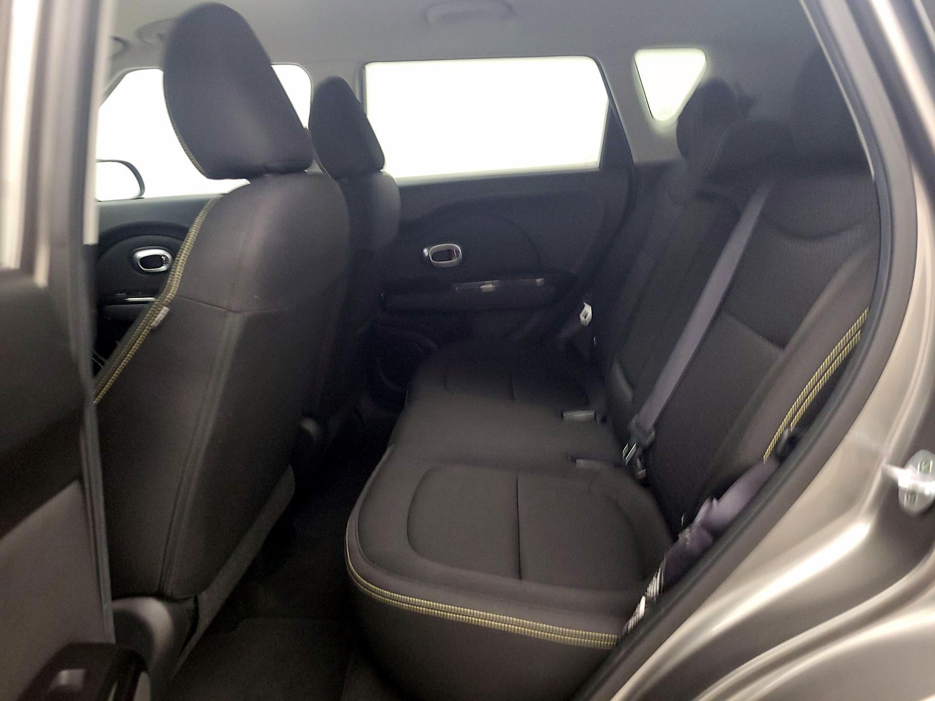 Thumbnail: 2014 Kia Soul - 19