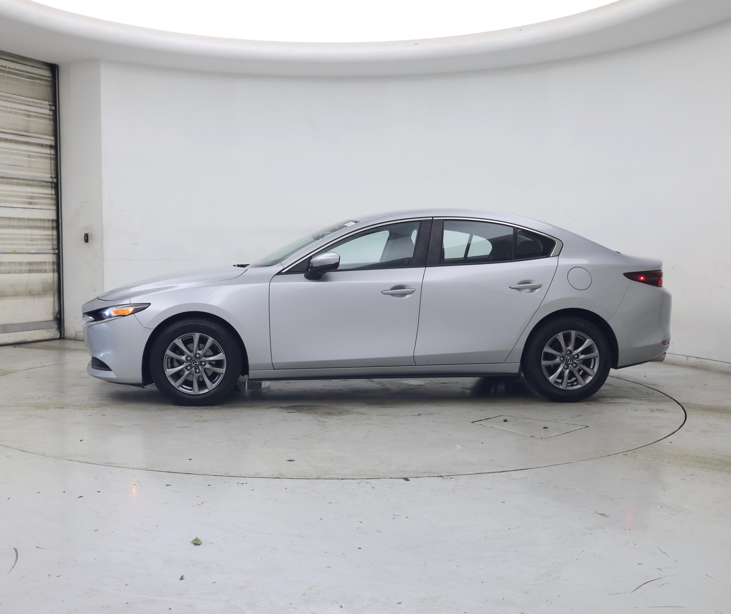 Thumbnail: 2020 Mazda Mazda3 - 3