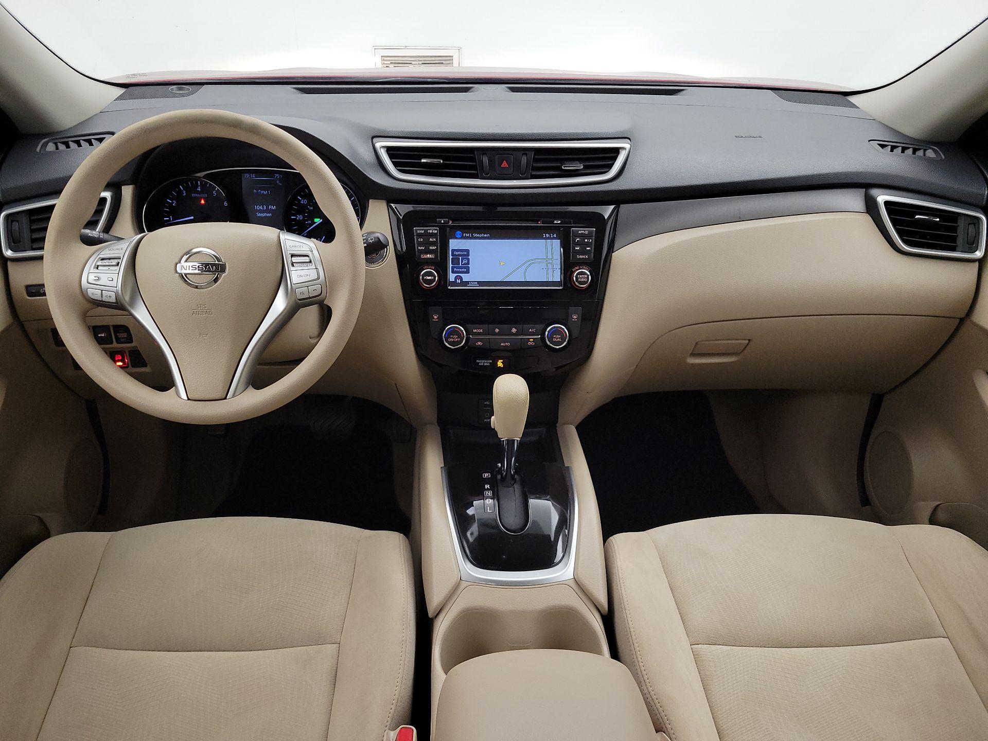 Thumbnail: 2015 Nissan Rogue - 9