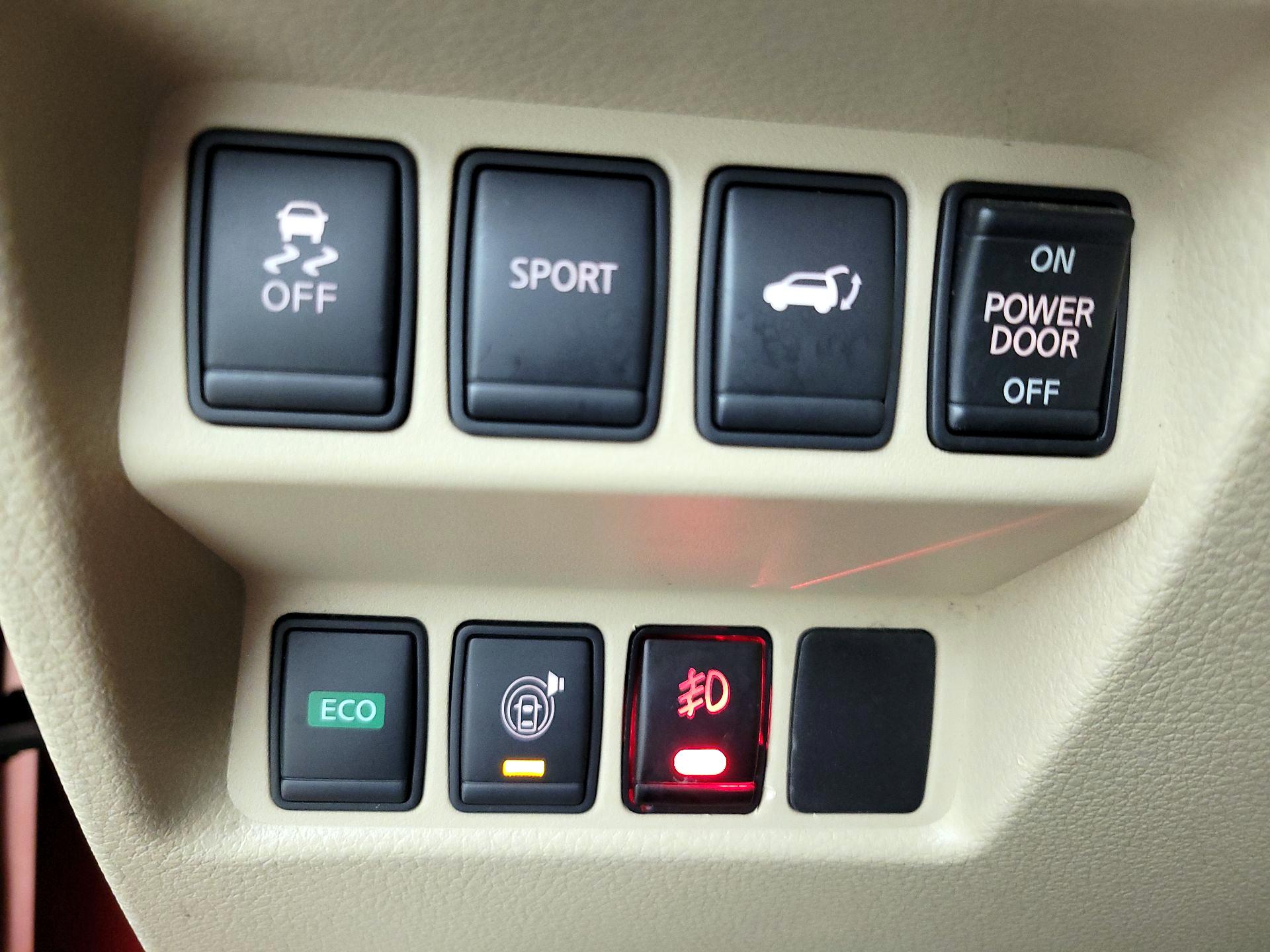 Thumbnail: 2015 Nissan Rogue - 13