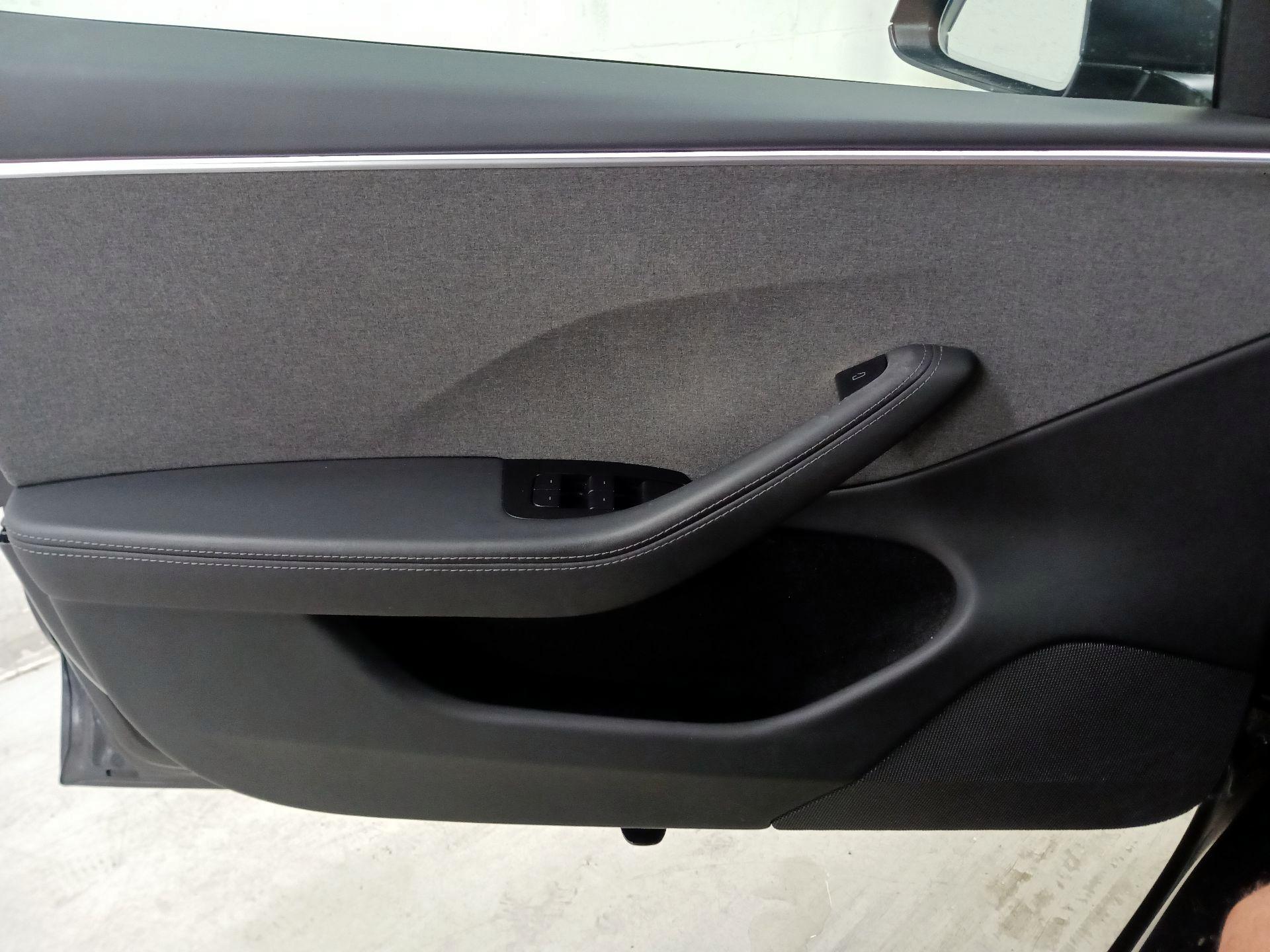 Thumbnail: 2024 Tesla Model 3 - 12