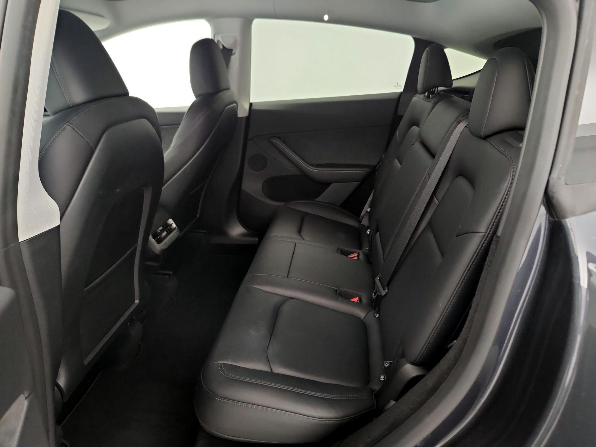 Thumbnail: 2025 Tesla Model Y - 19