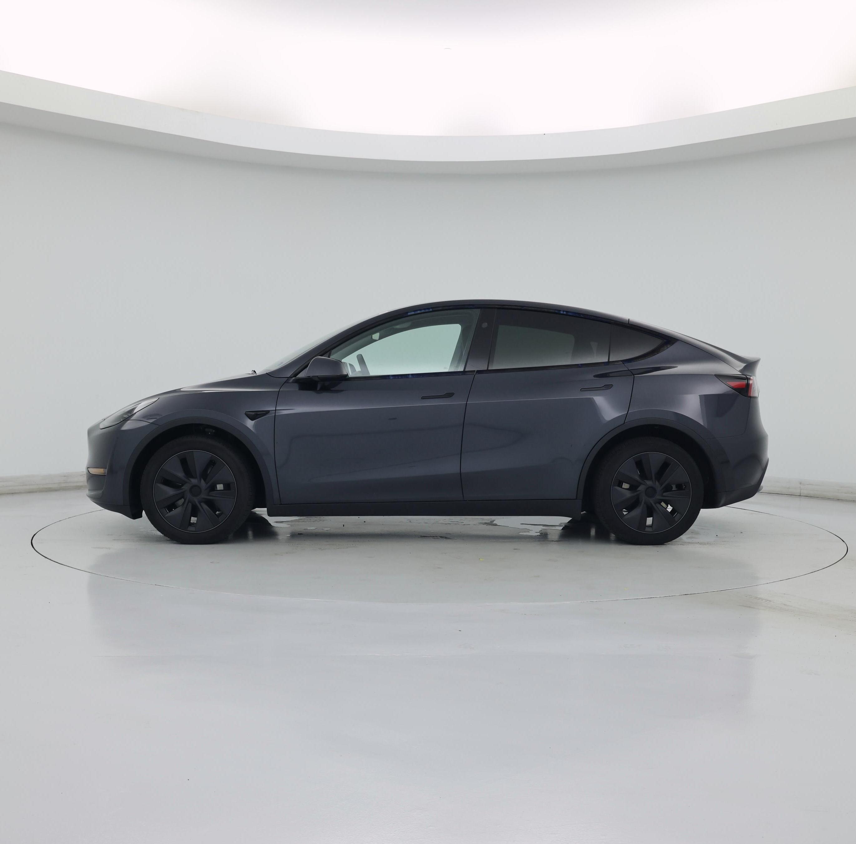 Thumbnail: 2025 Tesla Model Y - 3