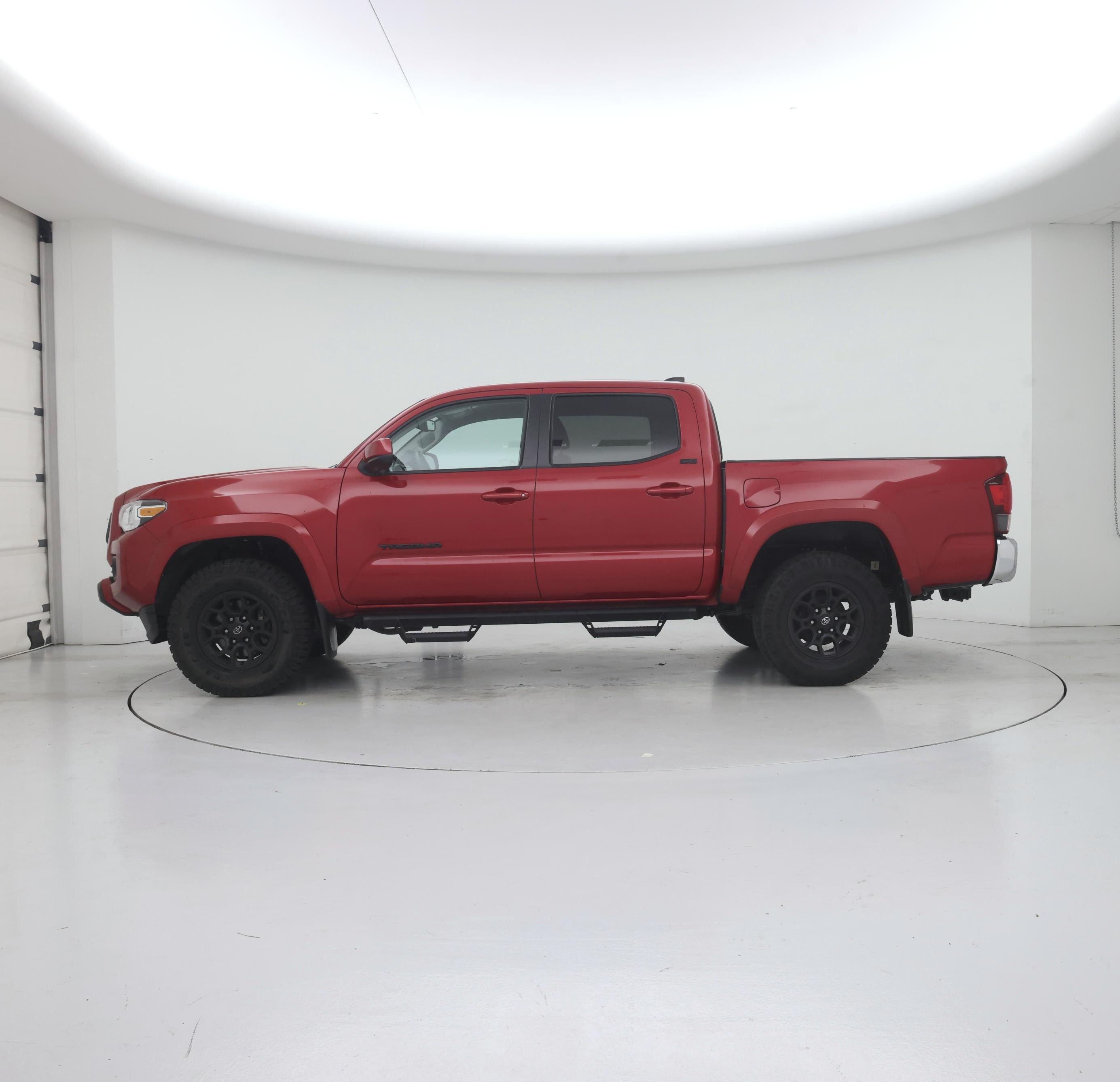 Thumbnail: 2022 Toyota Tacoma - 3