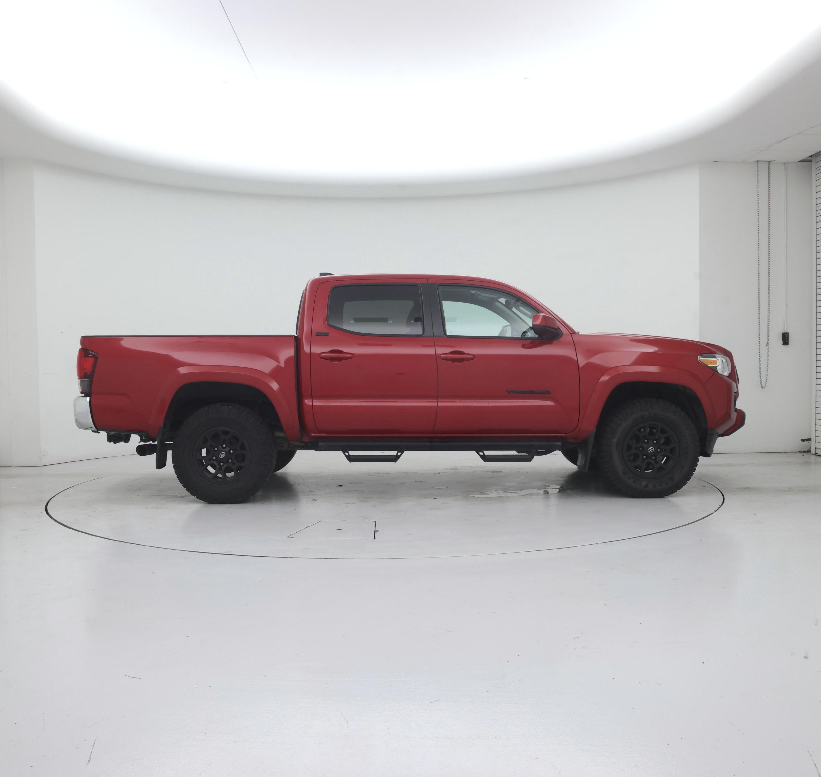 Thumbnail: 2022 Toyota Tacoma - 7