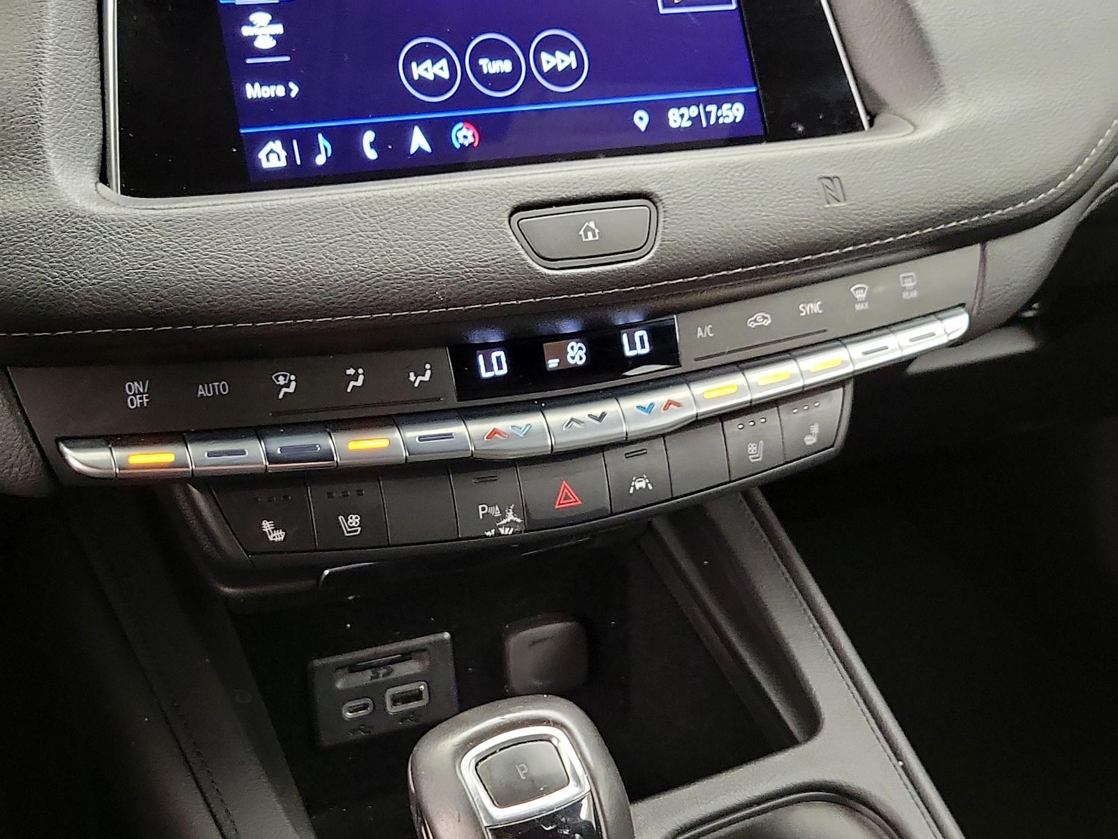 2019 Cadillac XT4 Premium Luxury - Photo 18