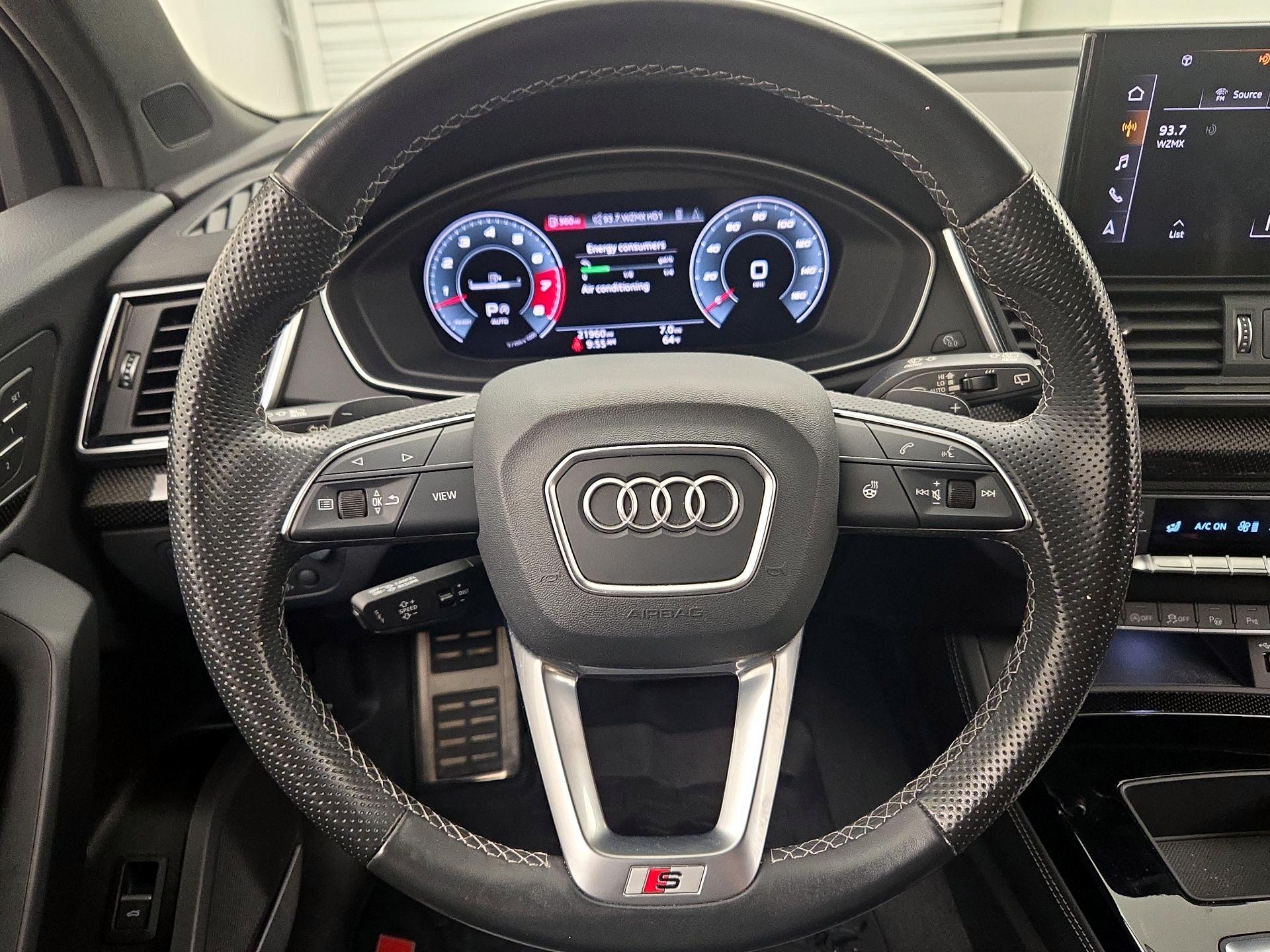 Thumbnail: 2023 Audi SQ5 - 10