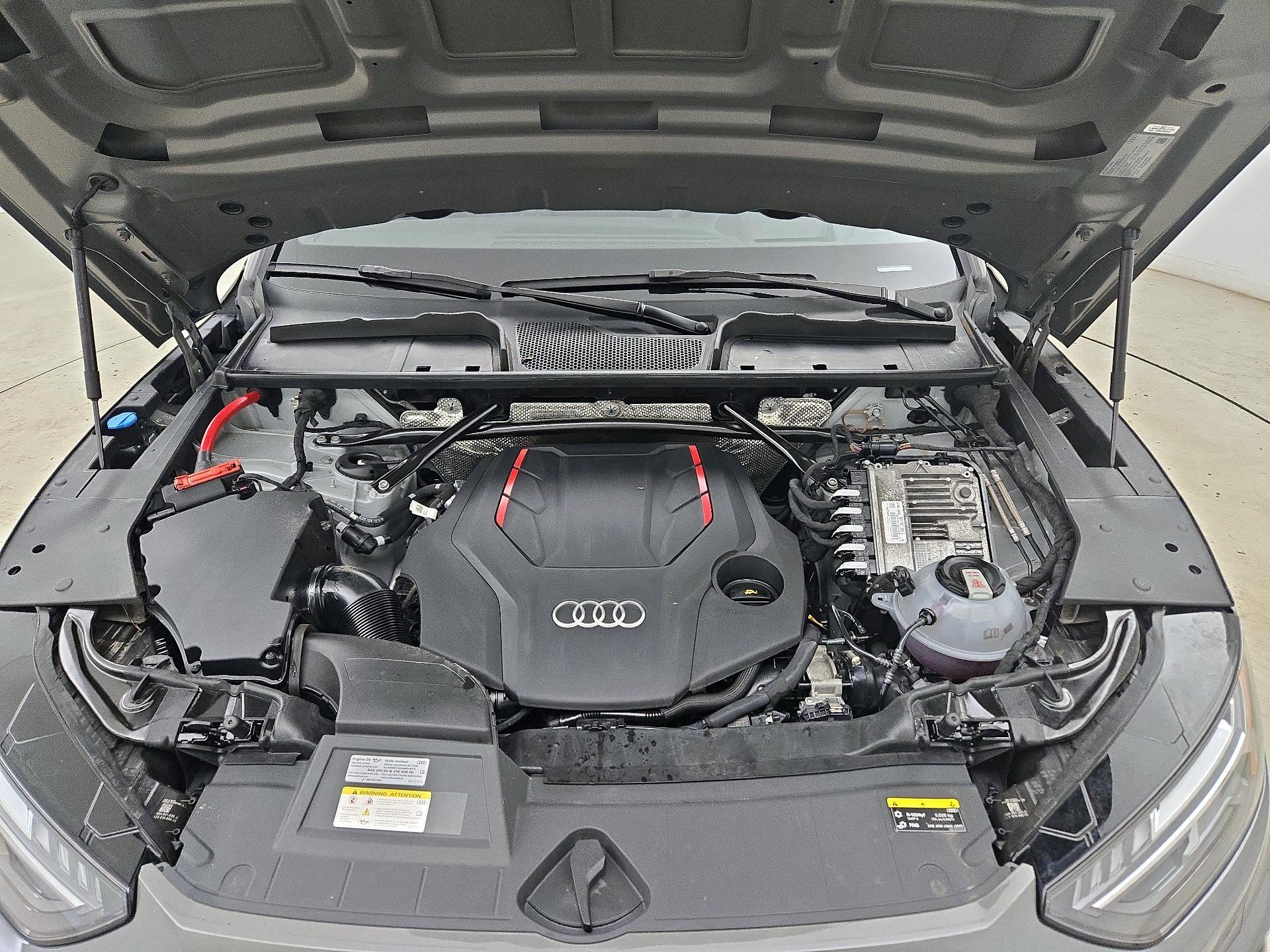 Thumbnail: 2023 Audi SQ5 - 18