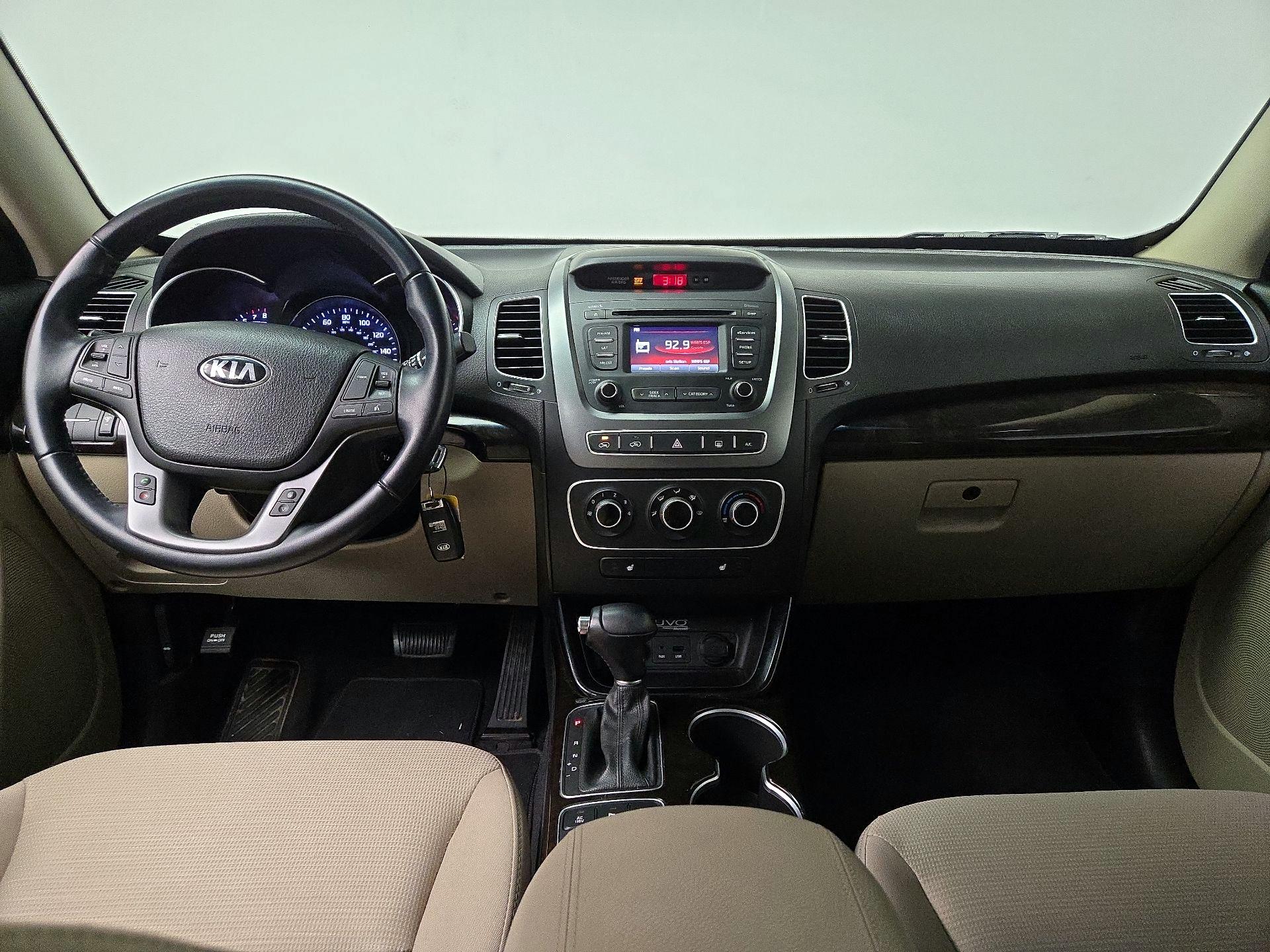 Thumbnail: 2015 Kia Sorento - 9