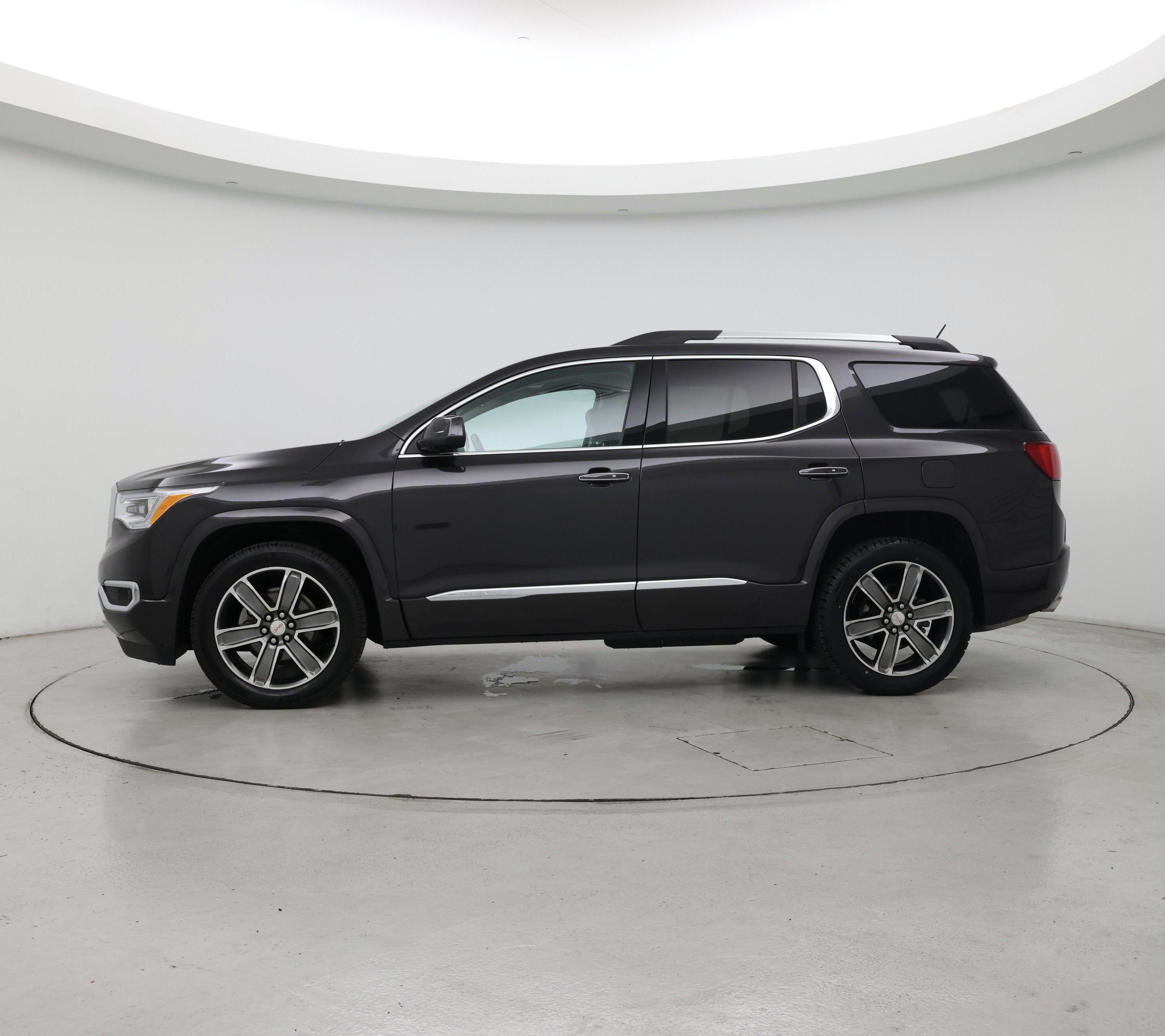 Thumbnail: 2018 GMC Acadia - 3