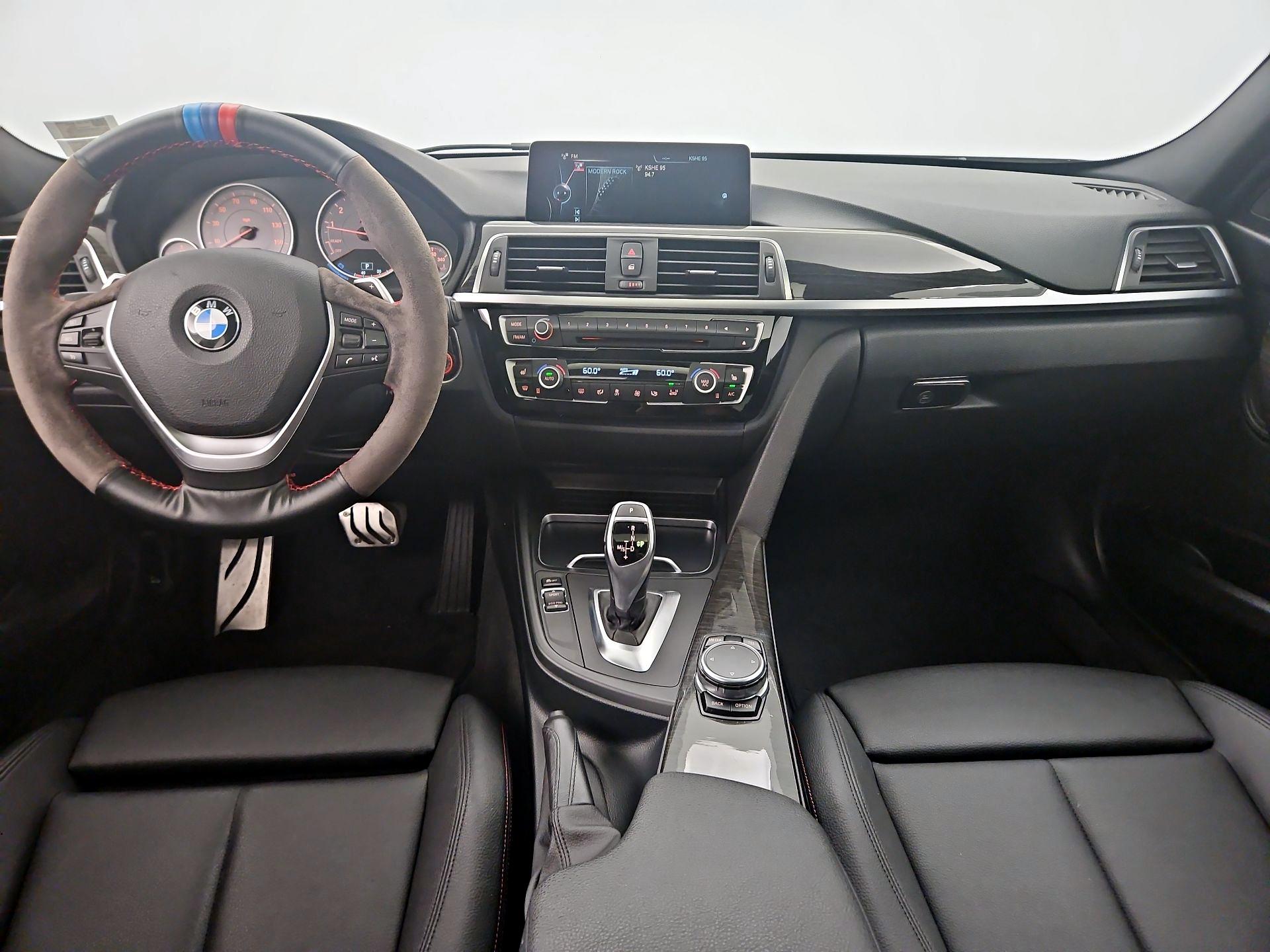 Thumbnail: 2016 BMW 3 Series - 9