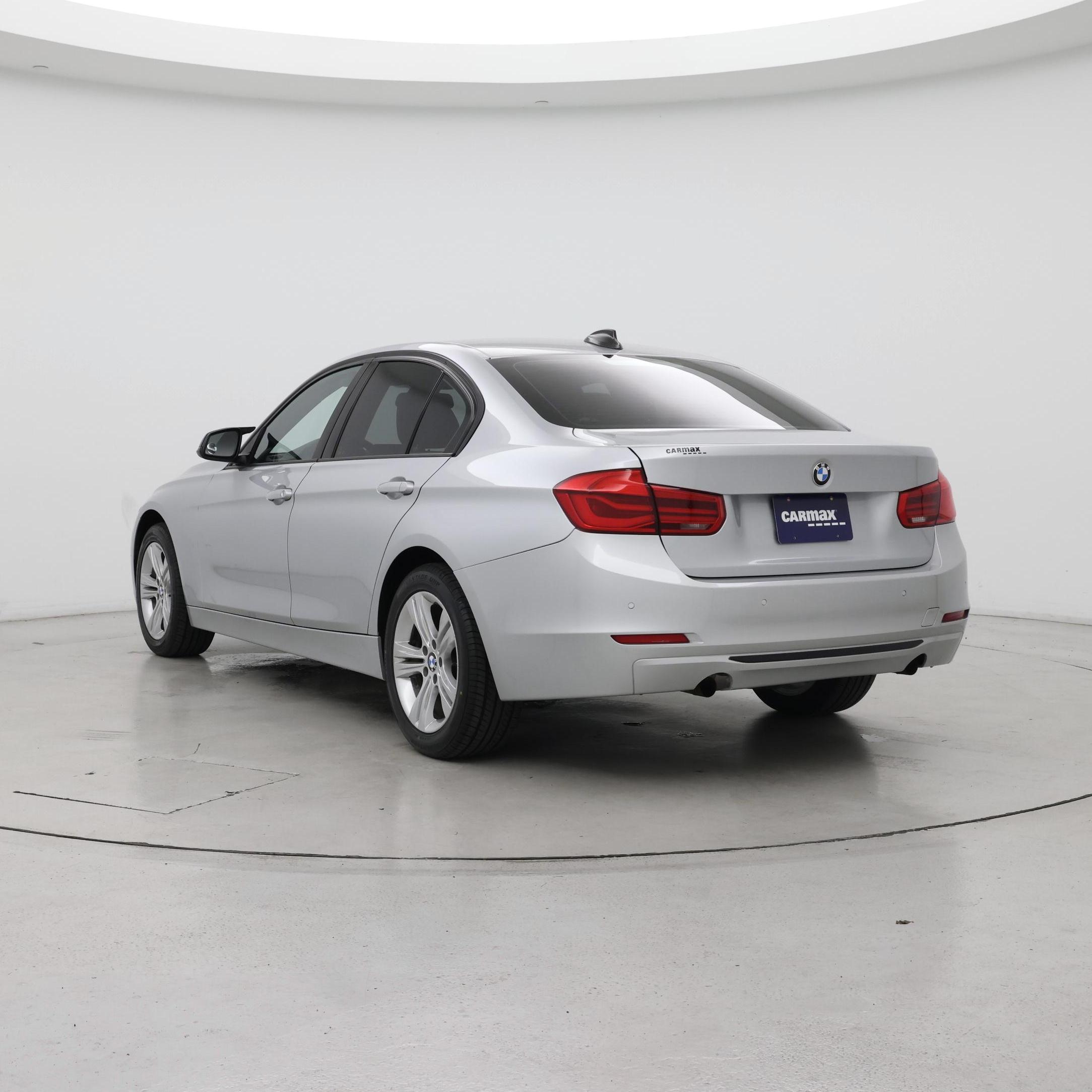 Thumbnail: 2016 BMW 3 Series - 2