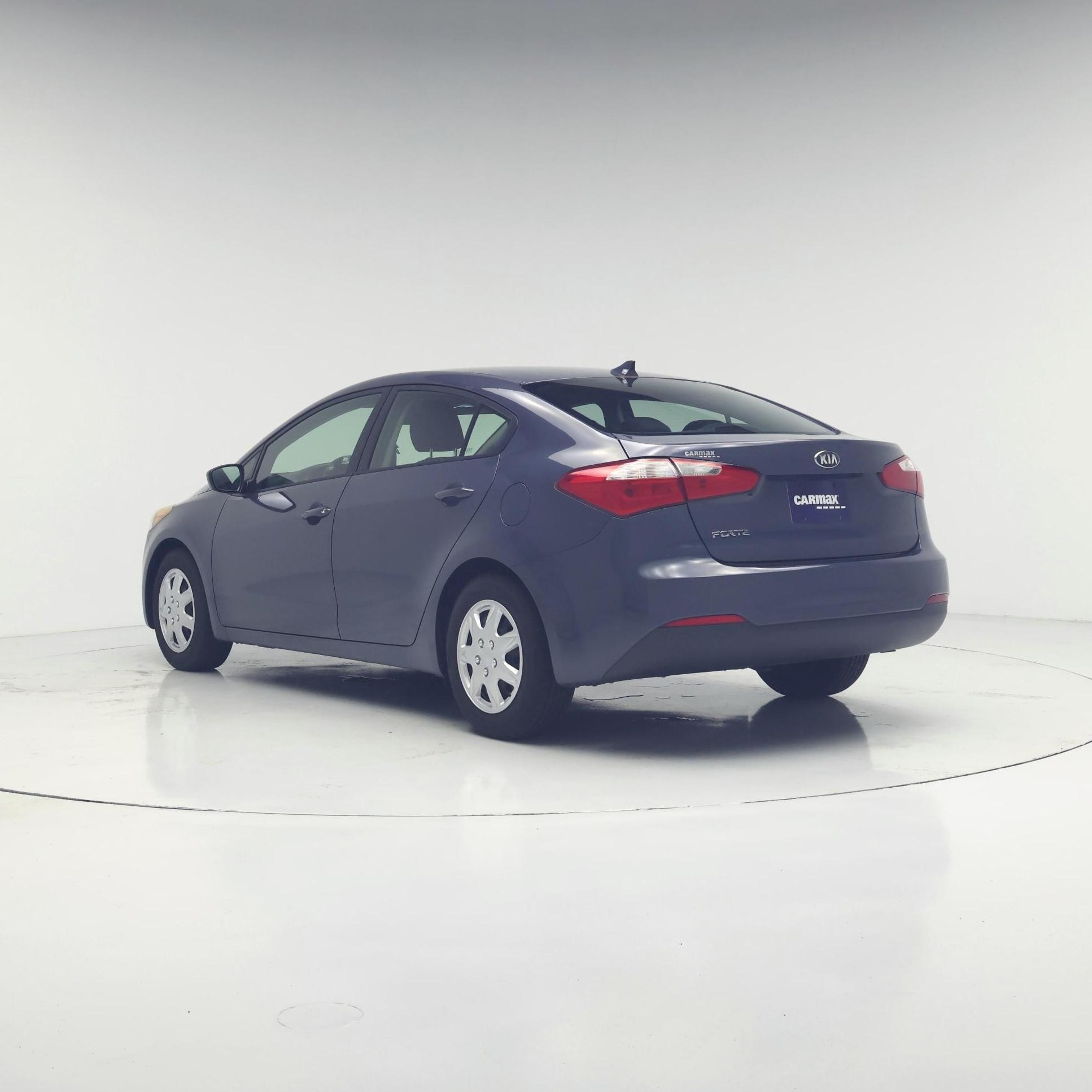 Thumbnail: 2016 Kia Forte - 2