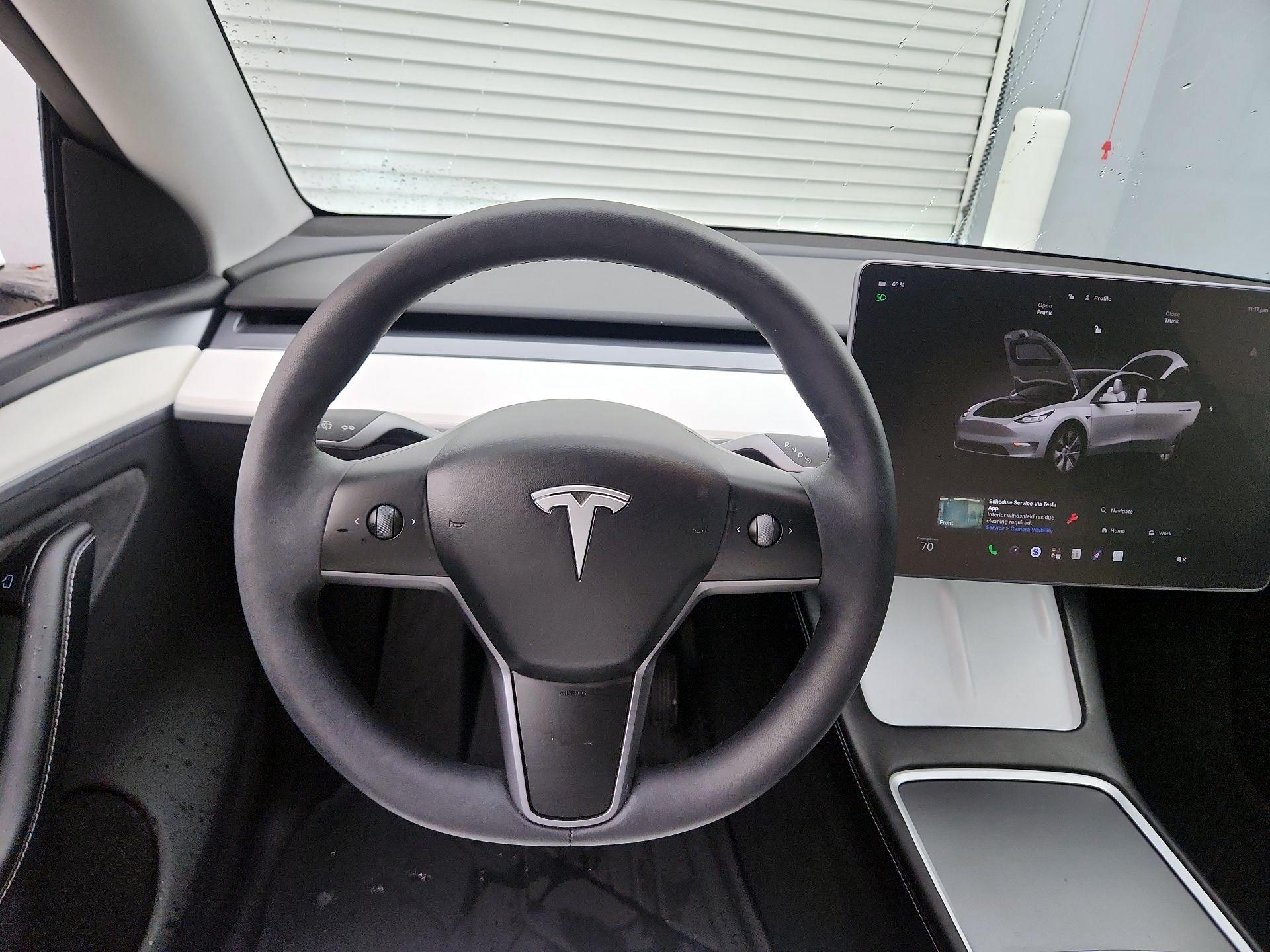 Thumbnail: 2023 Tesla Model Y - 10