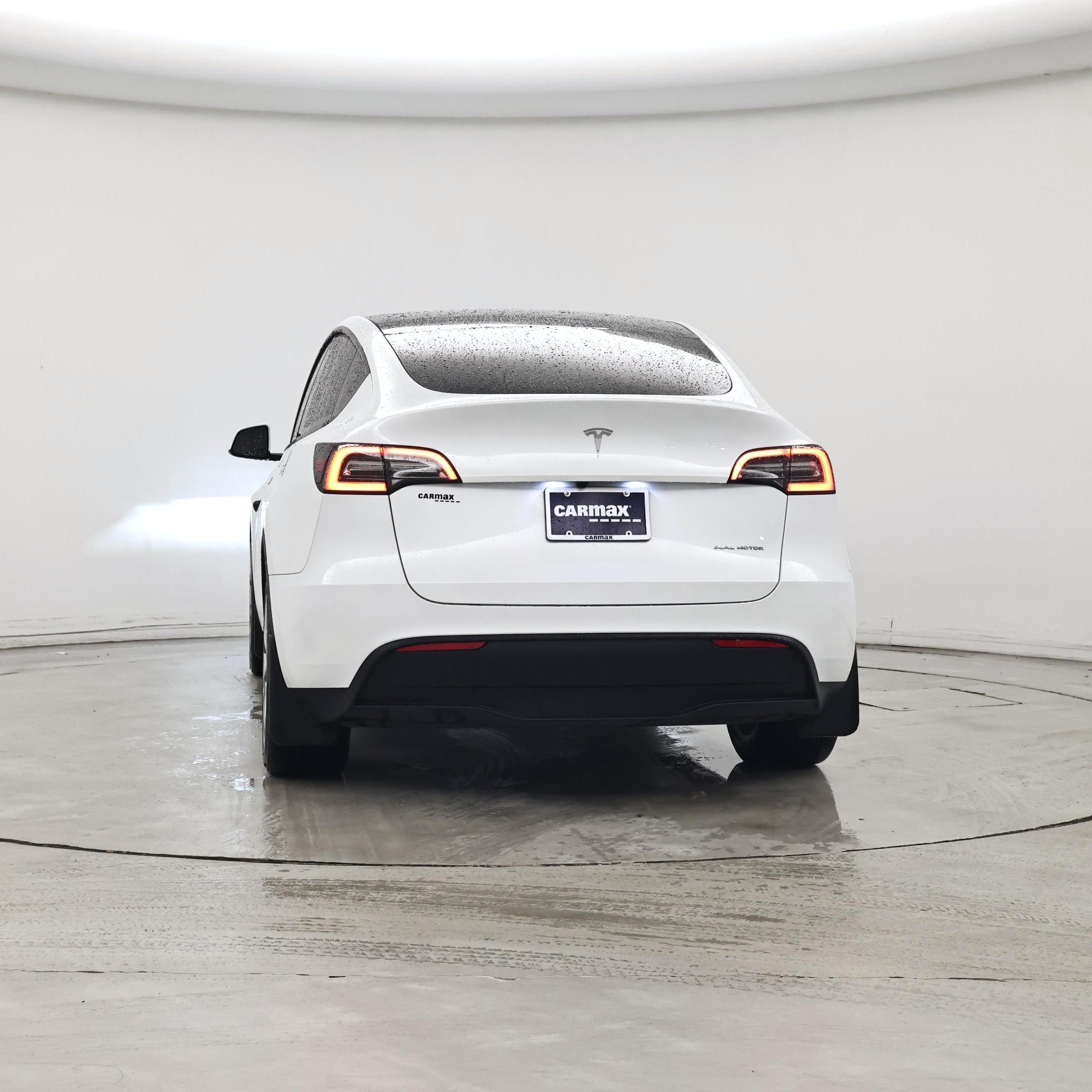 Thumbnail: 2023 Tesla Model Y - 6