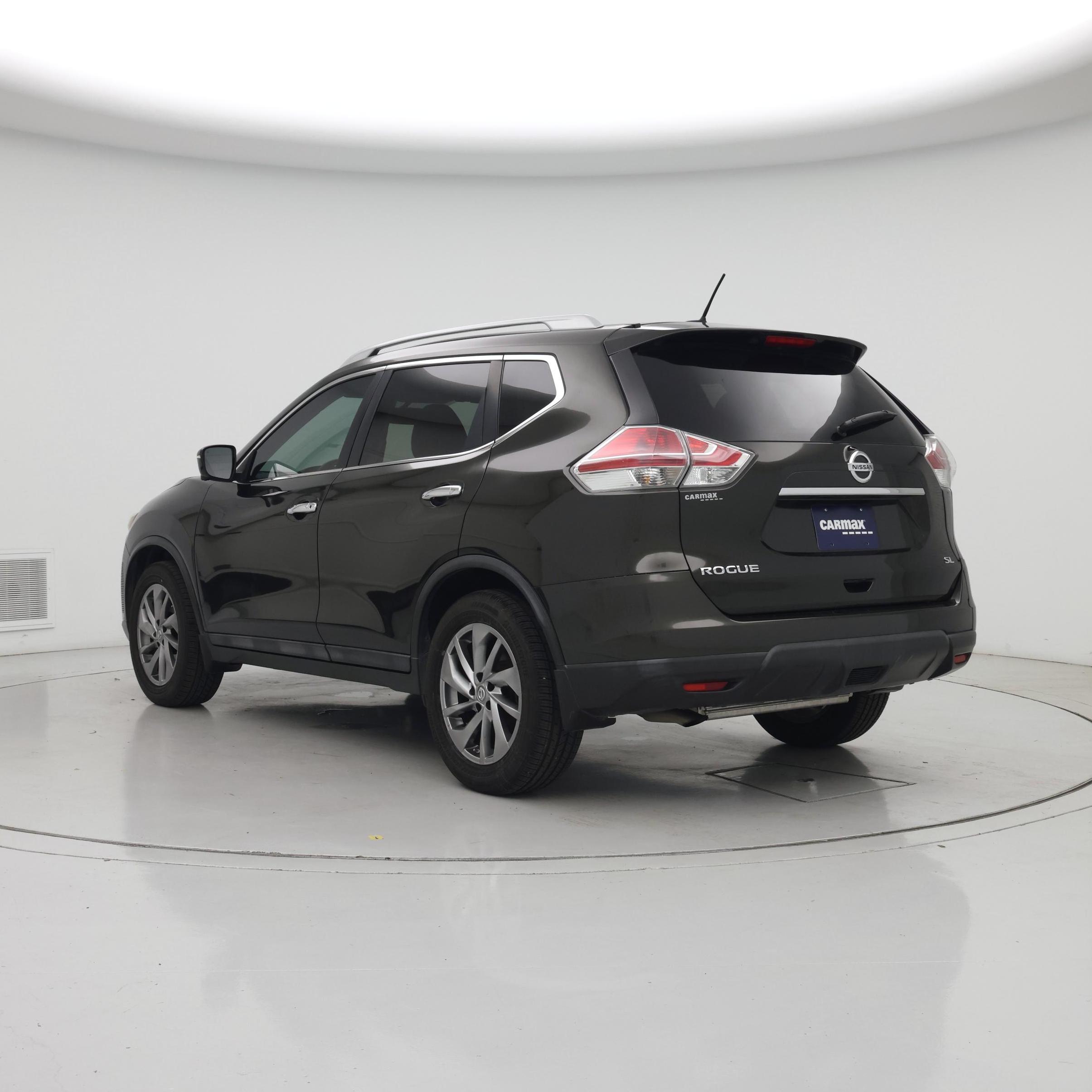 Thumbnail: 2015 Nissan Rogue - 2